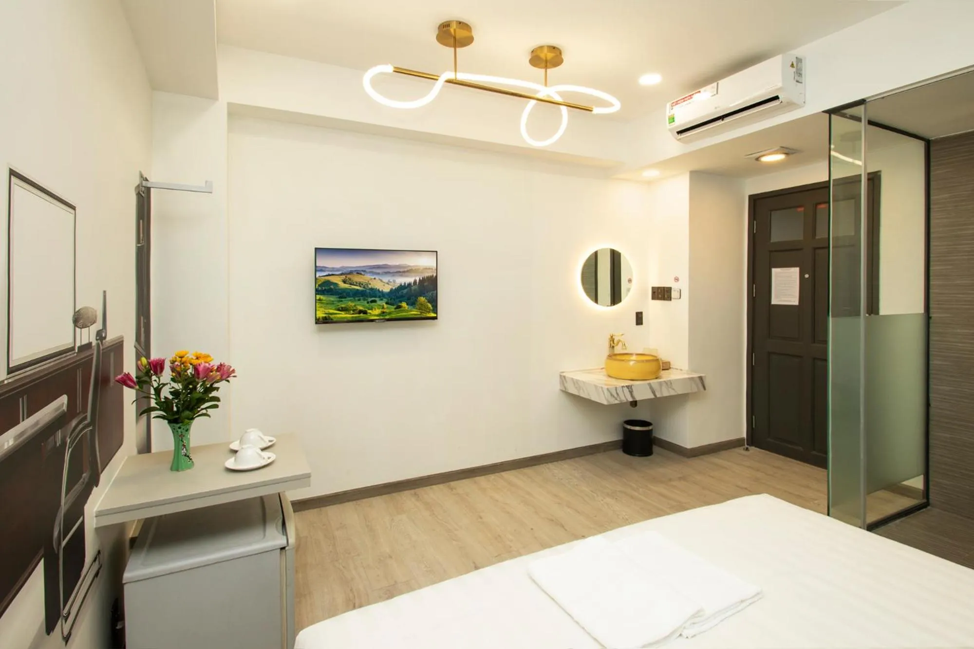 Bedroom, Bed in EROS HOTEL 2 - Love Hotel