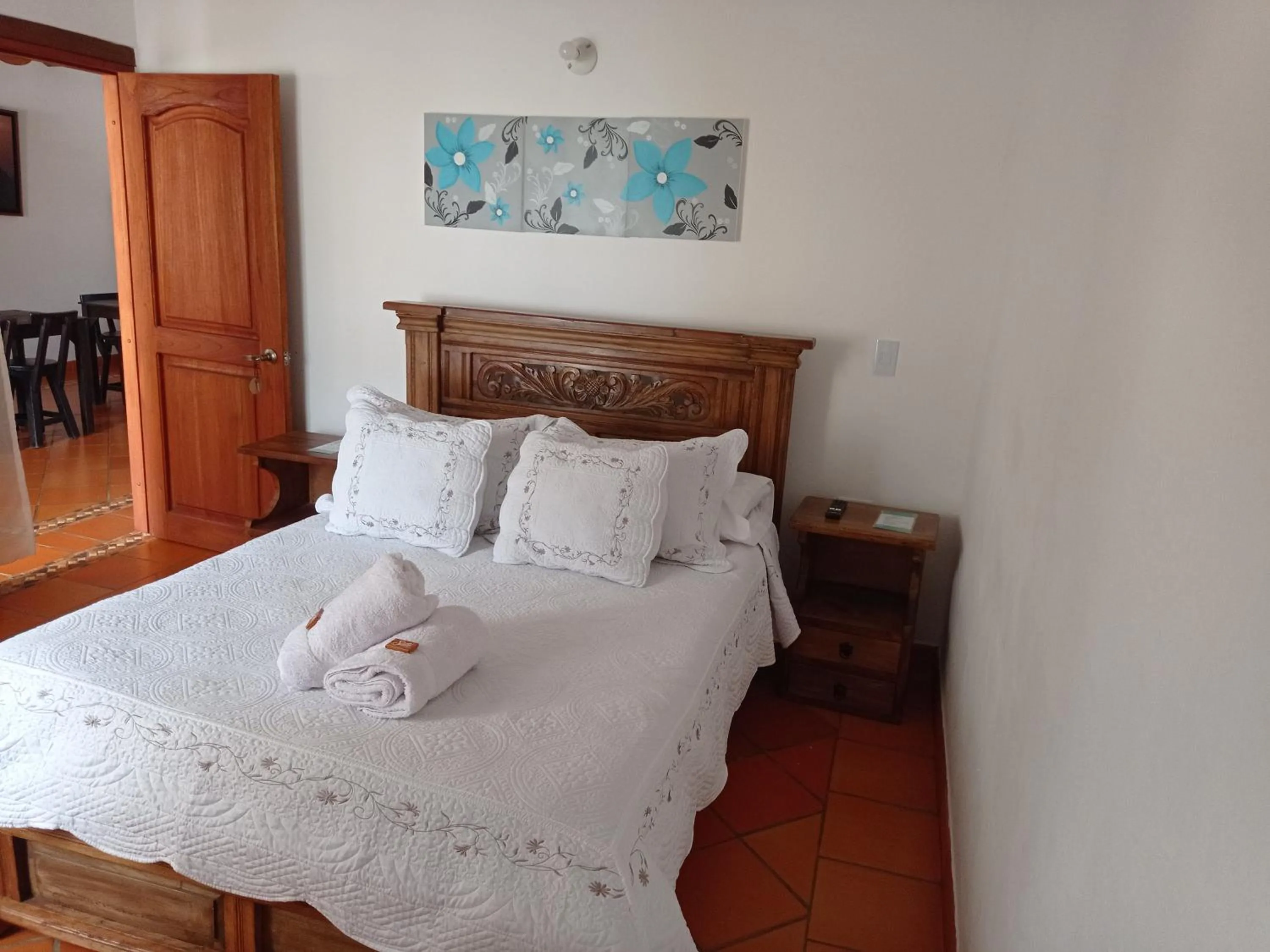 Photo of the whole room, Bed in Casa Hotel La Villa del Rosario