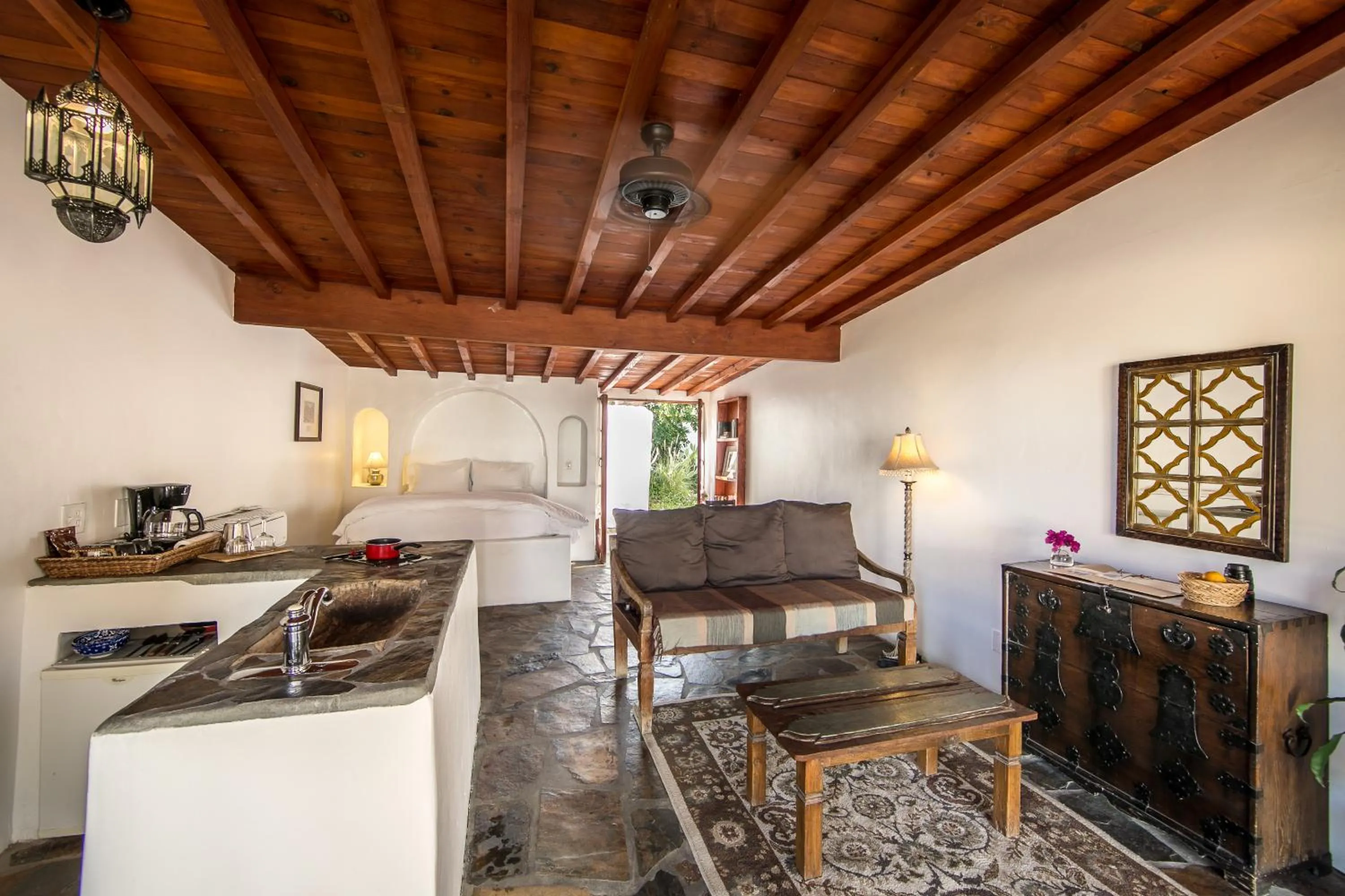 Photo of the whole room in Korakia Pensione