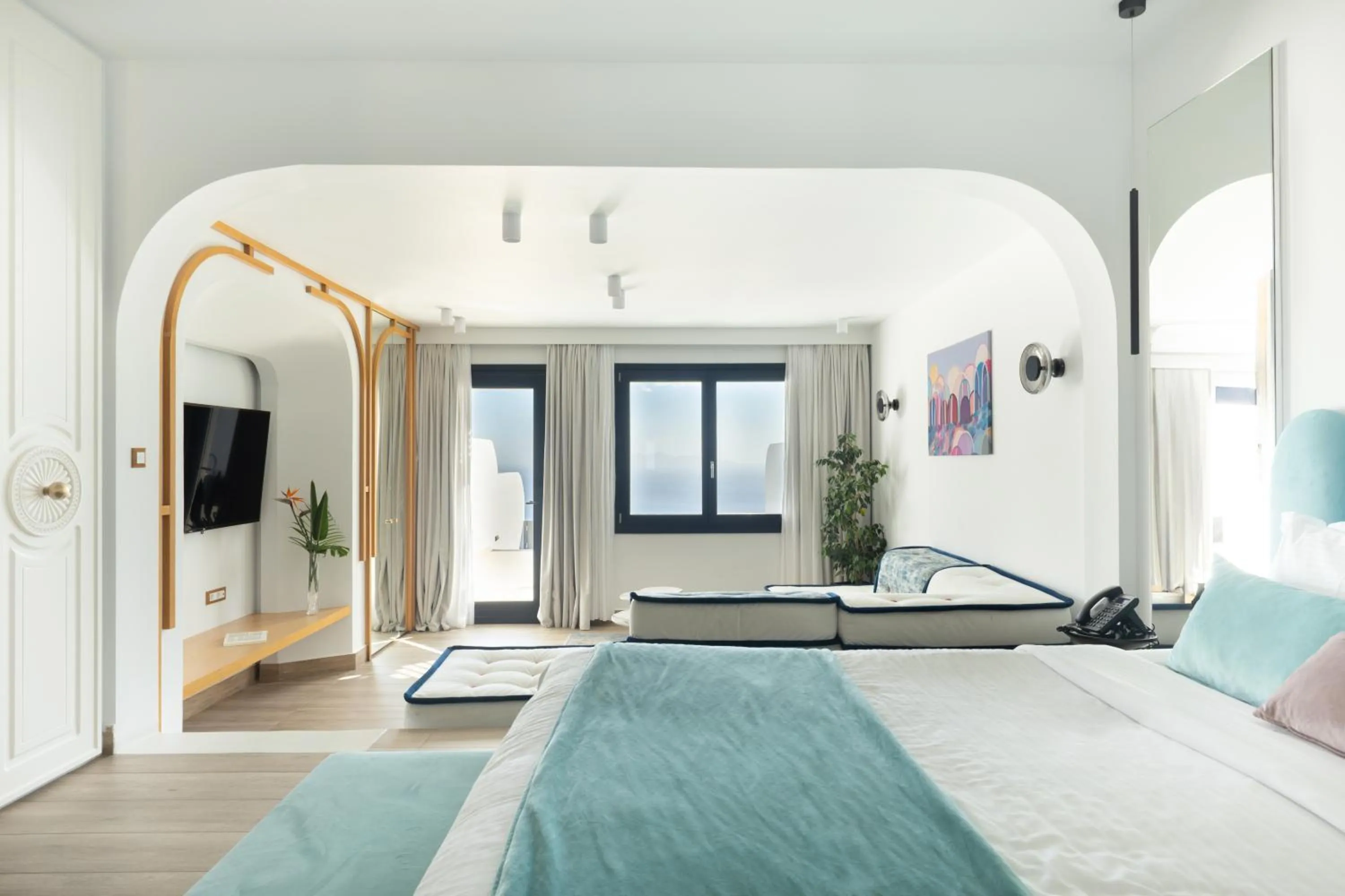 Photo of the whole room, Bed in Cresanto Luxury Suites