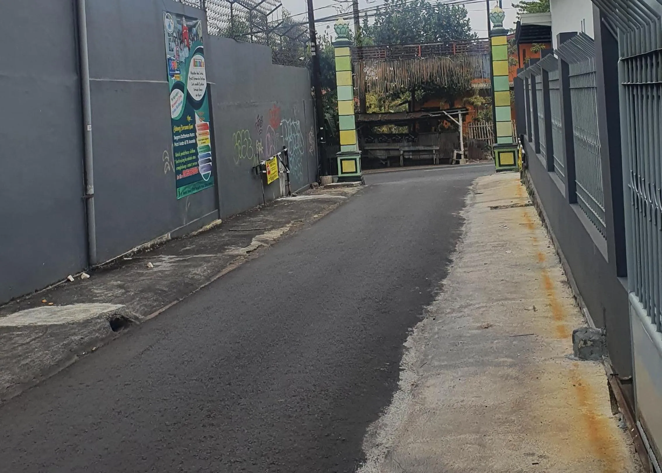 Property building in Anind Guest House near Museum Angkut Batu RedPartner