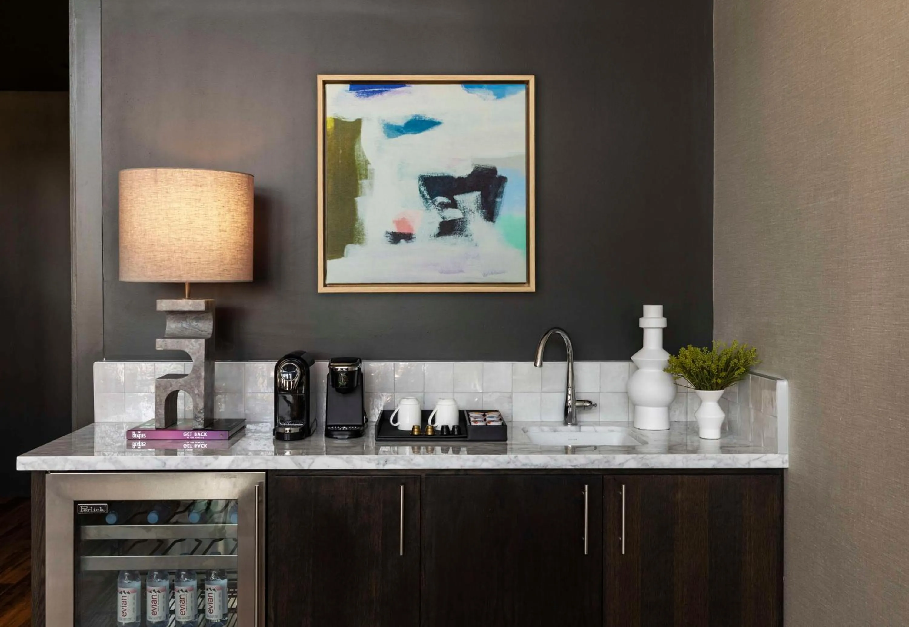 Photo of the whole room in Kissel Uptown Oakland, in the Unbound Collection by Hyatt