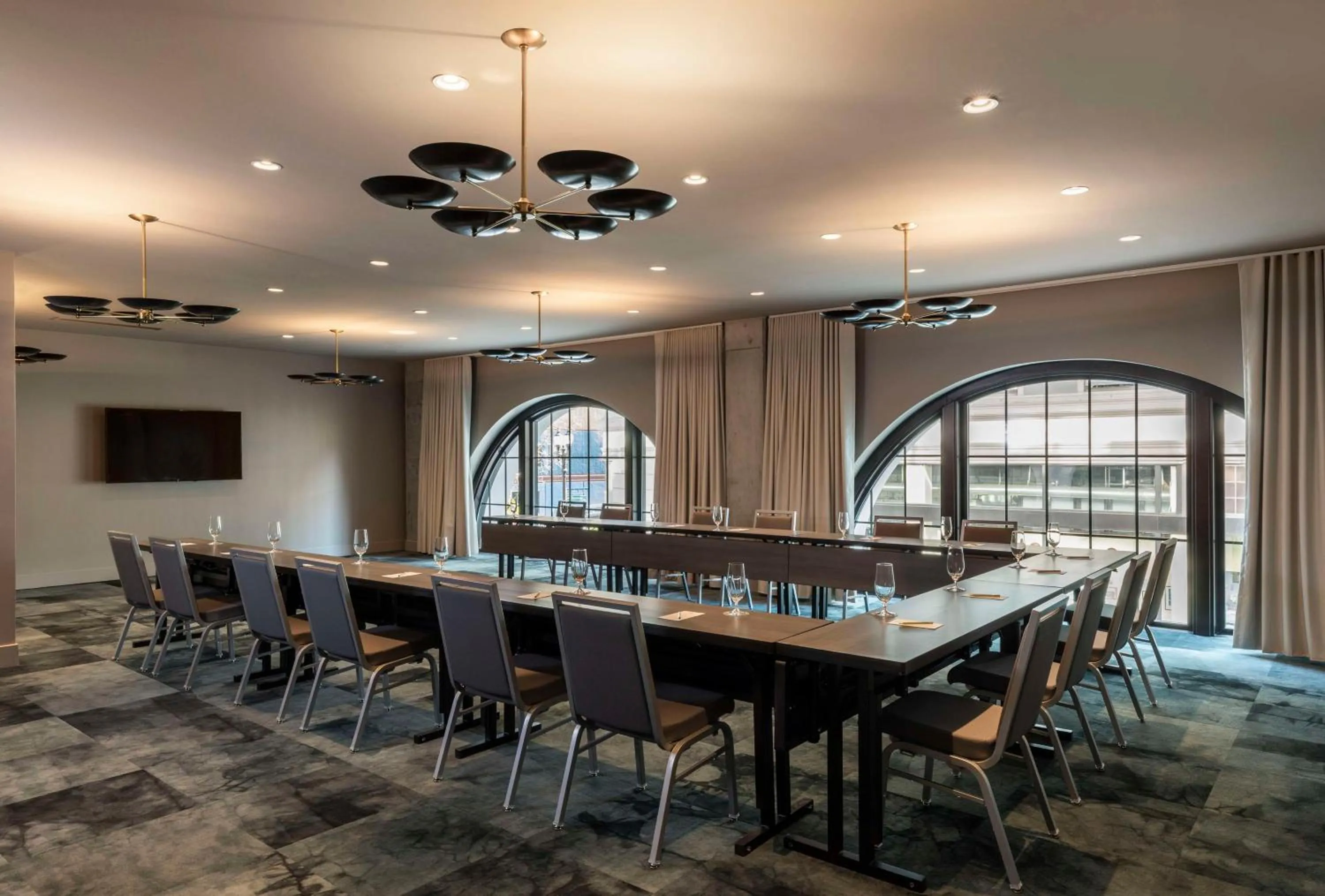 Meeting/conference room in Kissel Uptown Oakland, in the Unbound Collection by Hyatt