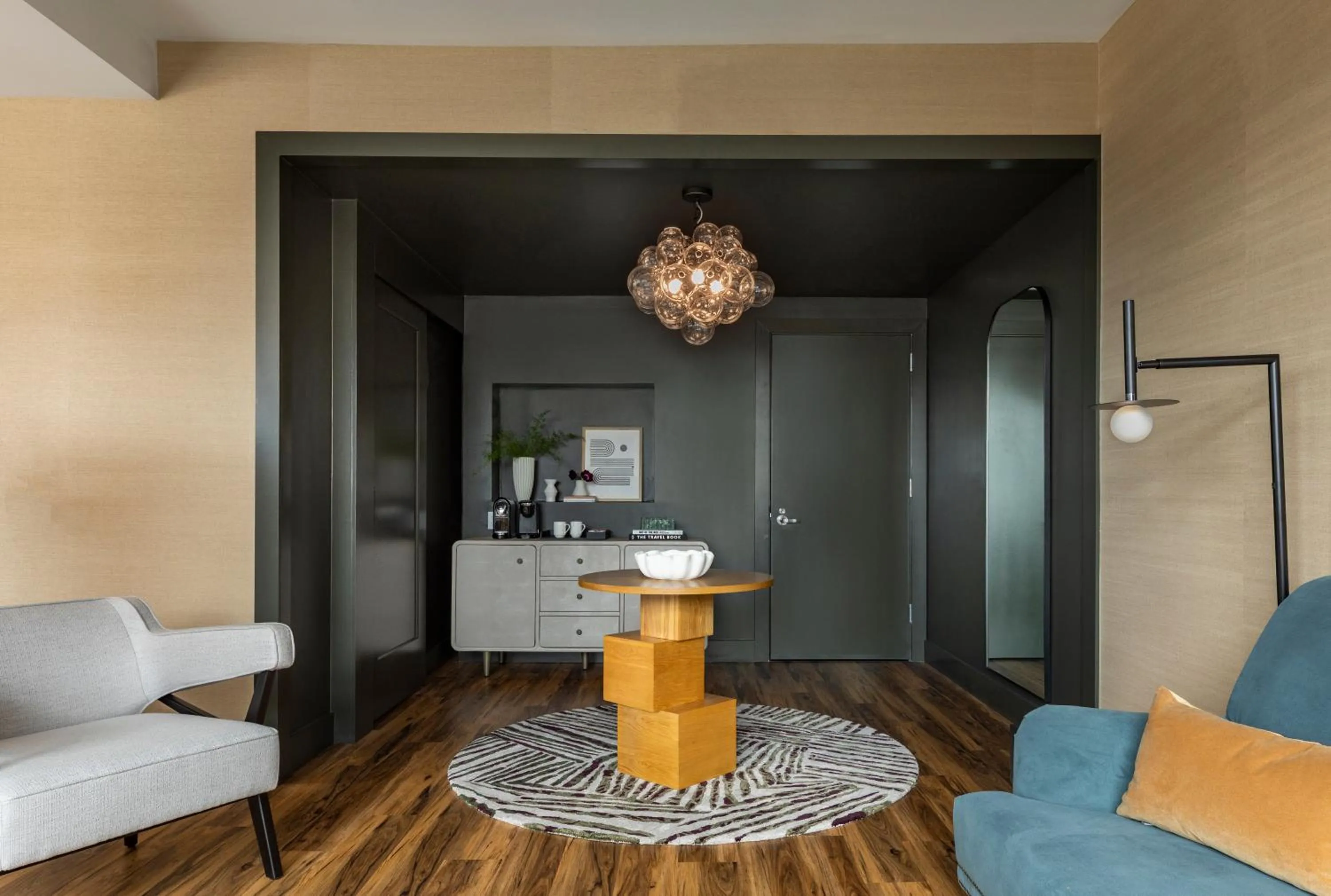 Living room in Kissel Uptown Oakland, in the Unbound Collection by Hyatt