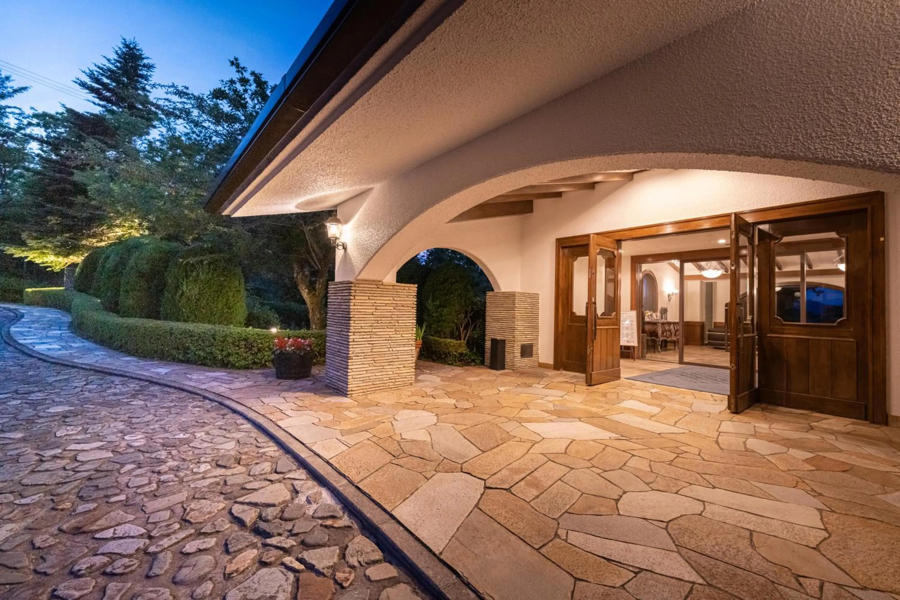 Property building in 伊豆高原温泉ホテル 森の泉