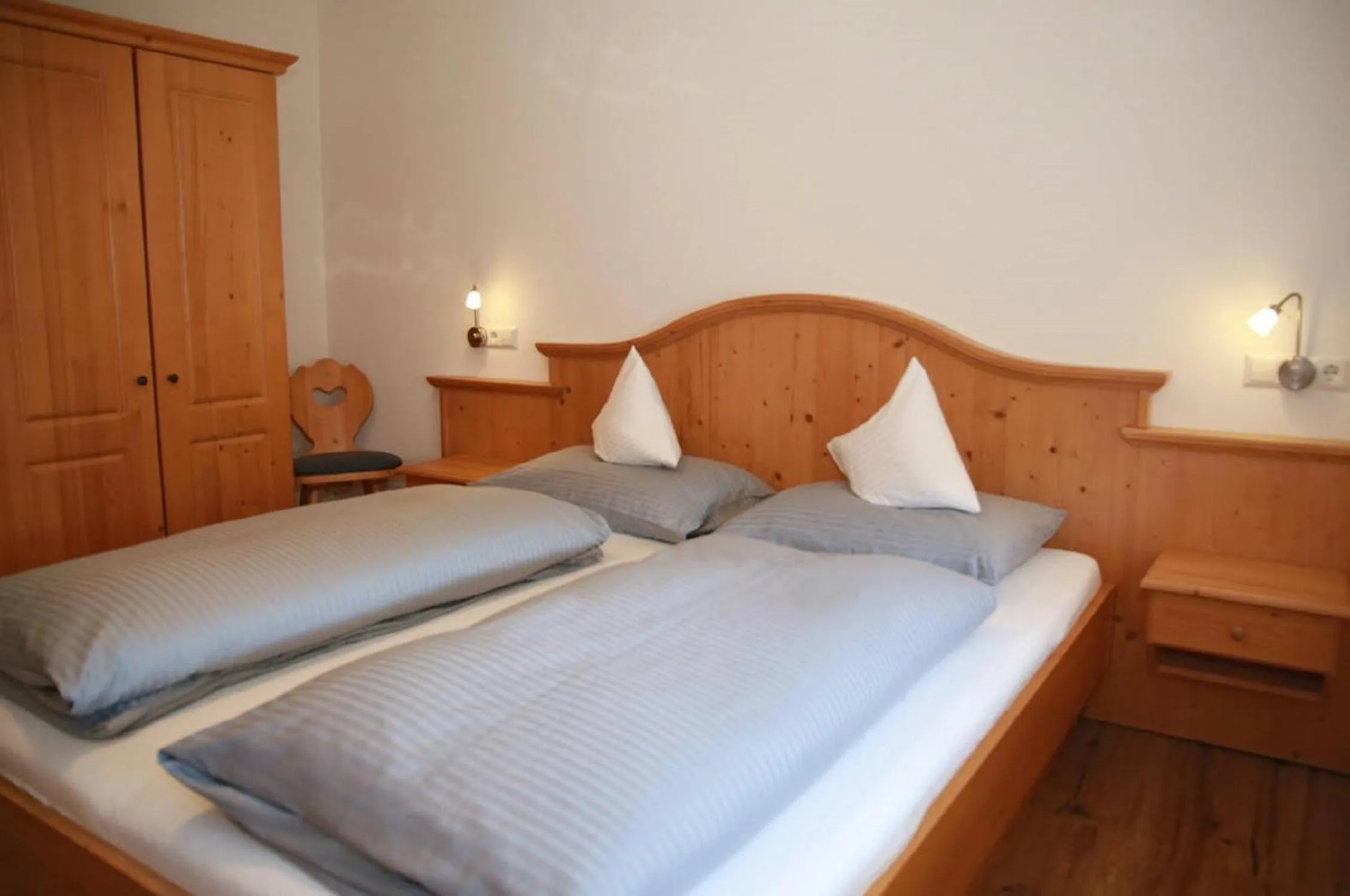 Bedroom, Bed in Ferienhof Bitschnau