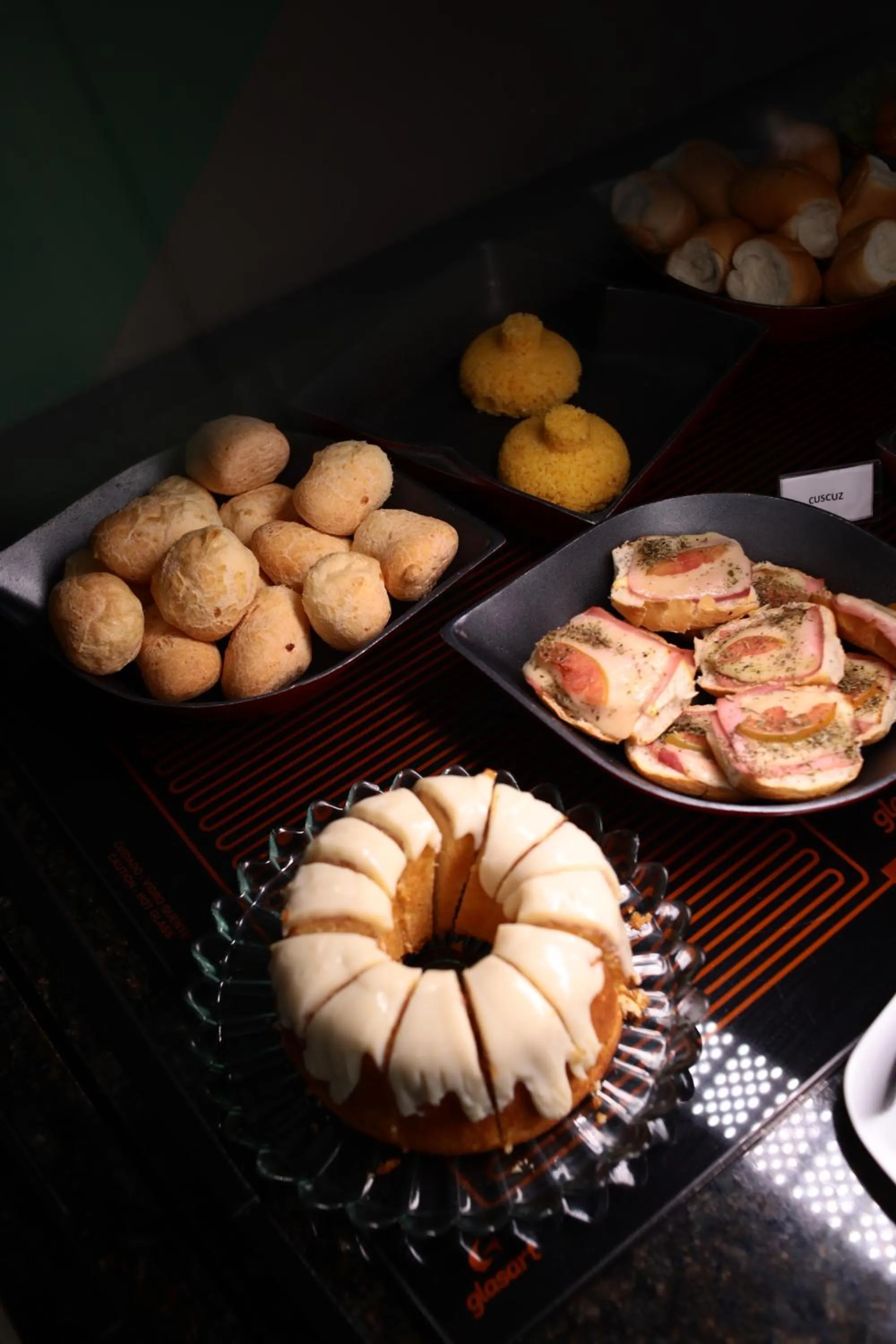 Buffet breakfast in House Inn Hotel - Anashopping