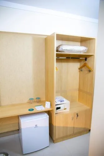 House Inn Hotel - Anashopping