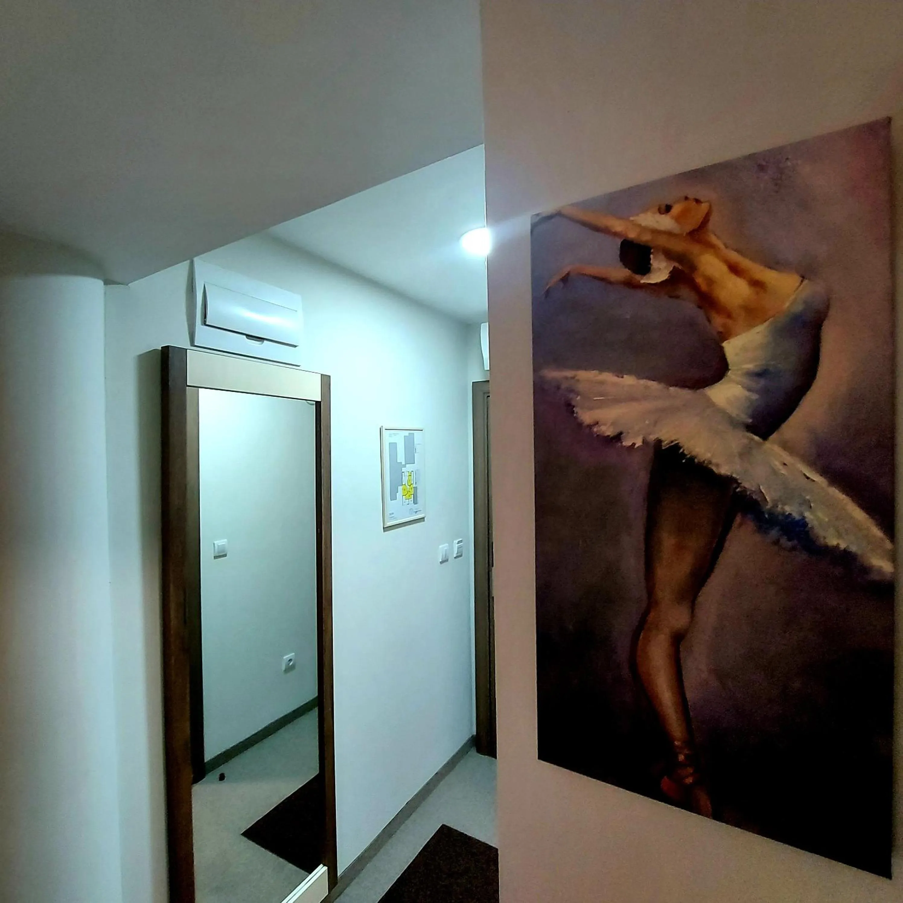 Decorative detail in Hotel Kole