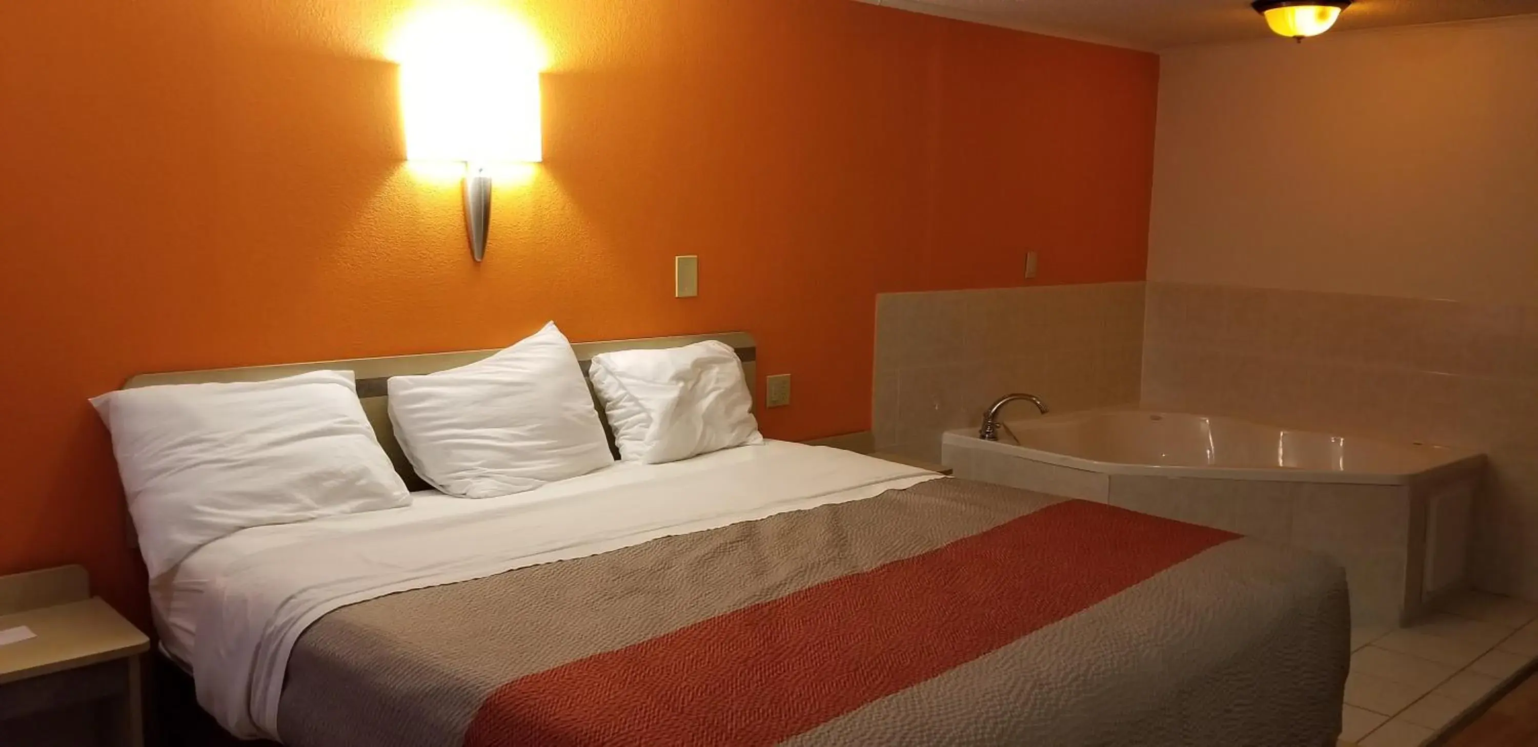 Photo of the whole room, Bed in FairBridge Inn Express London Photo of the whole room, Bed in FairBridge Inn Express London