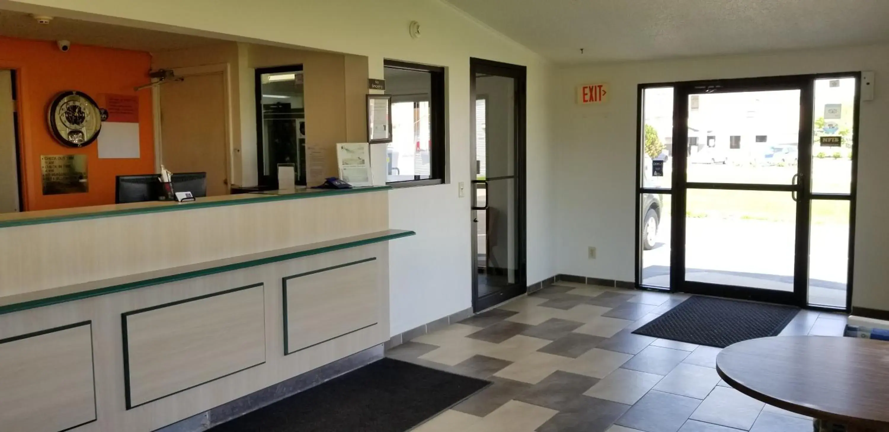 Lobby or reception in FairBridge Inn Express London Lobby or reception in FairBridge Inn Express London