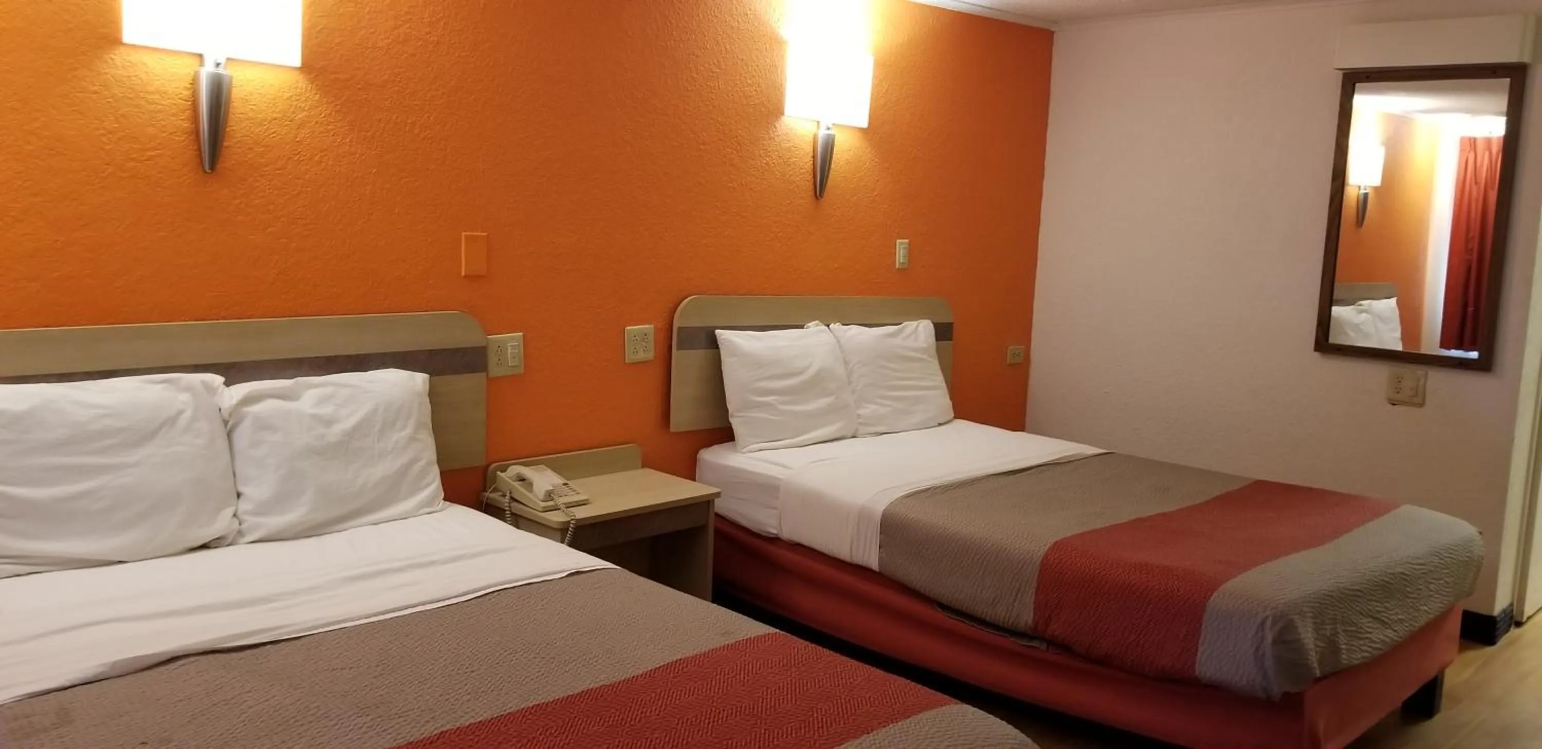 Bedroom, Bed in FairBridge Inn Express London