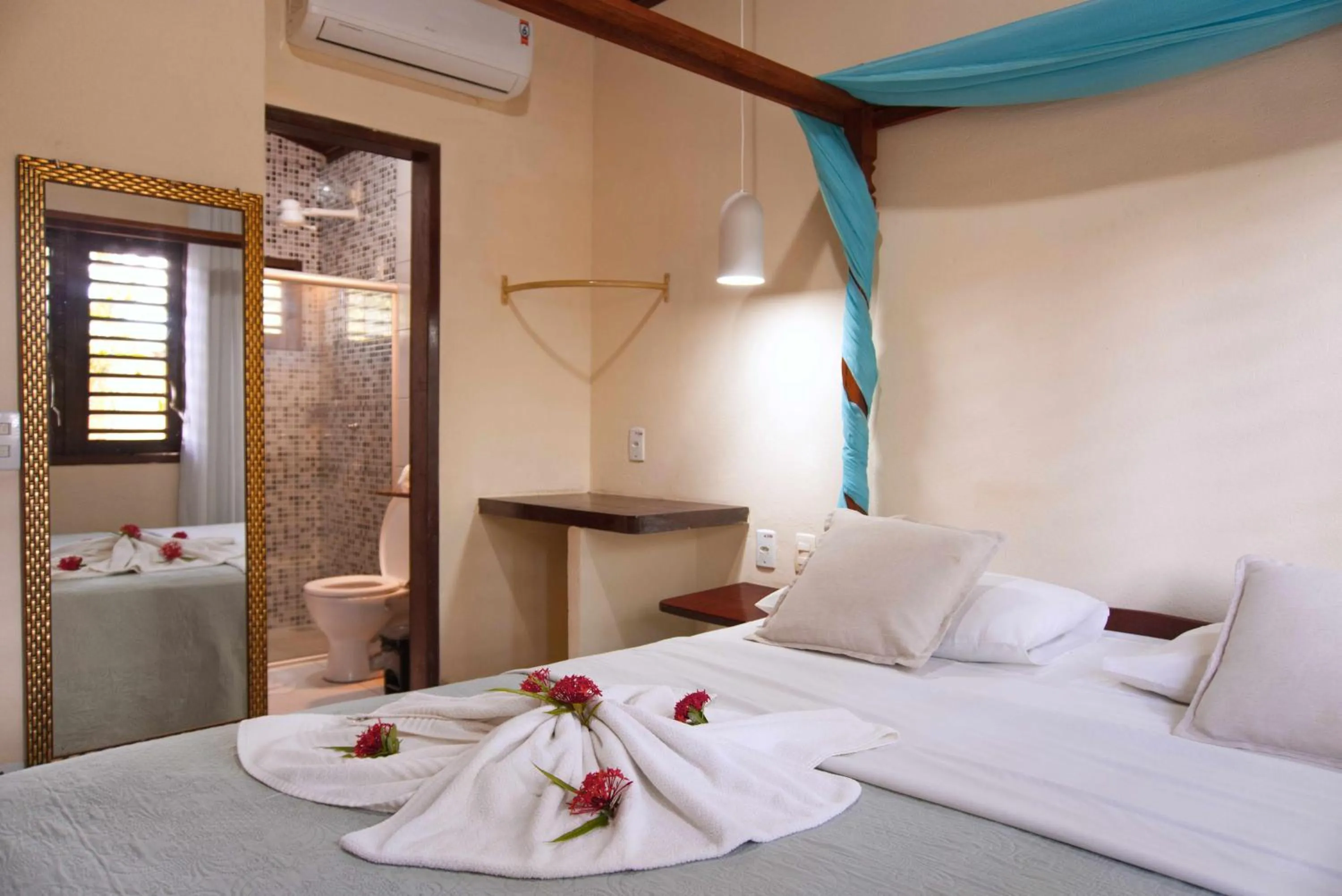 Bedroom, Bed in Pousada Sol e Luna