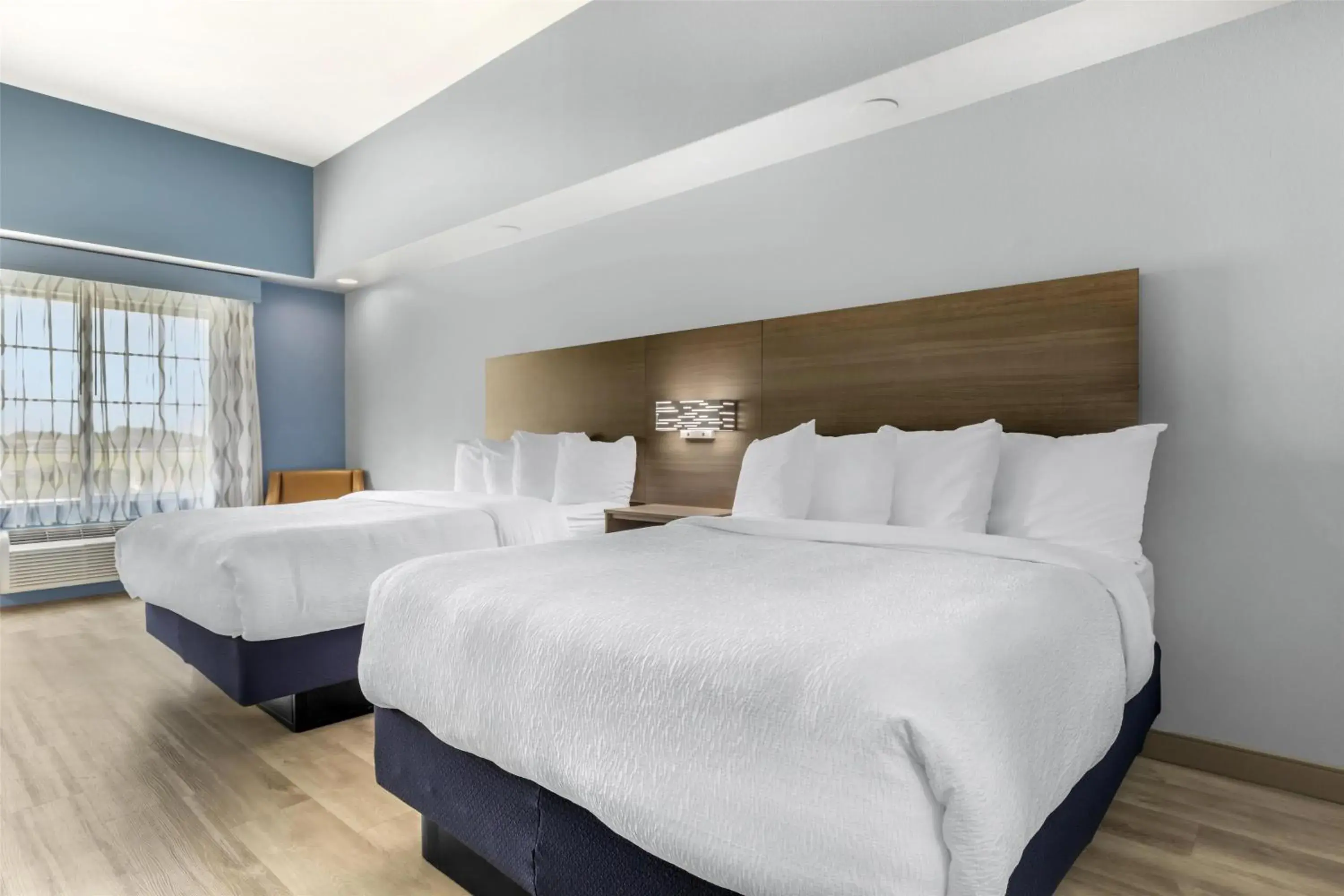 Bedroom, Bed in Best Western Plus Fort Worth Forest Hill Inn & Suites Bedroom, Bed in Best Western Plus Fort Worth Forest Hill Inn & Suites