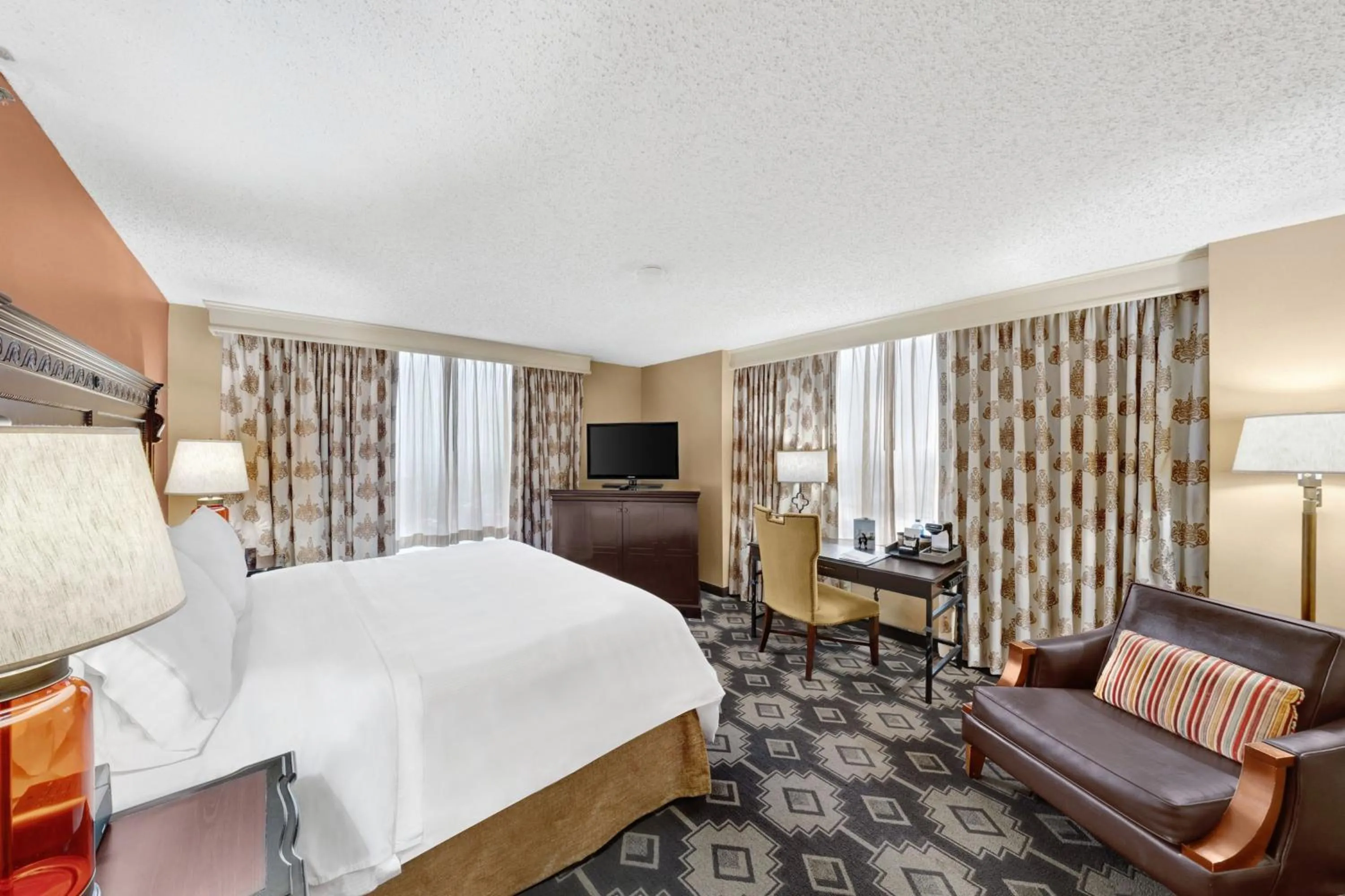 Bedroom, Bed in The Westin San Antonio North