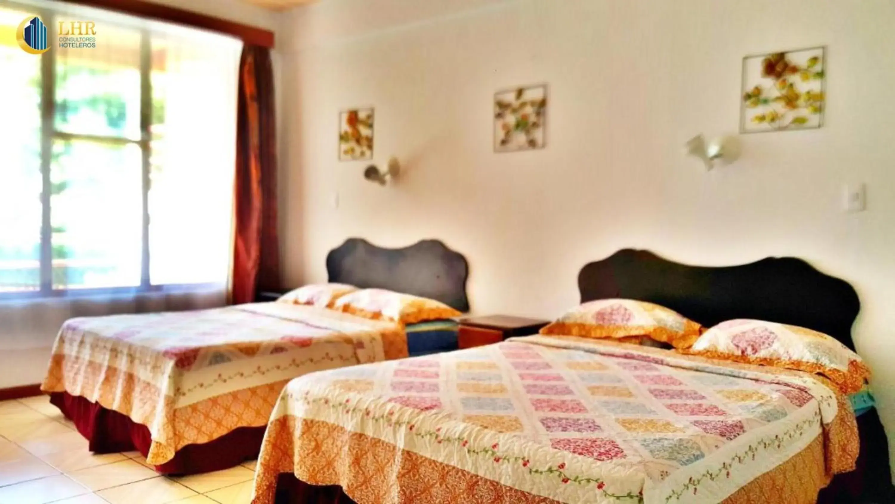 Bedroom, Bed in Hotel Divisamar by LHR Bedroom, Bed in Hotel Divisamar by LHR