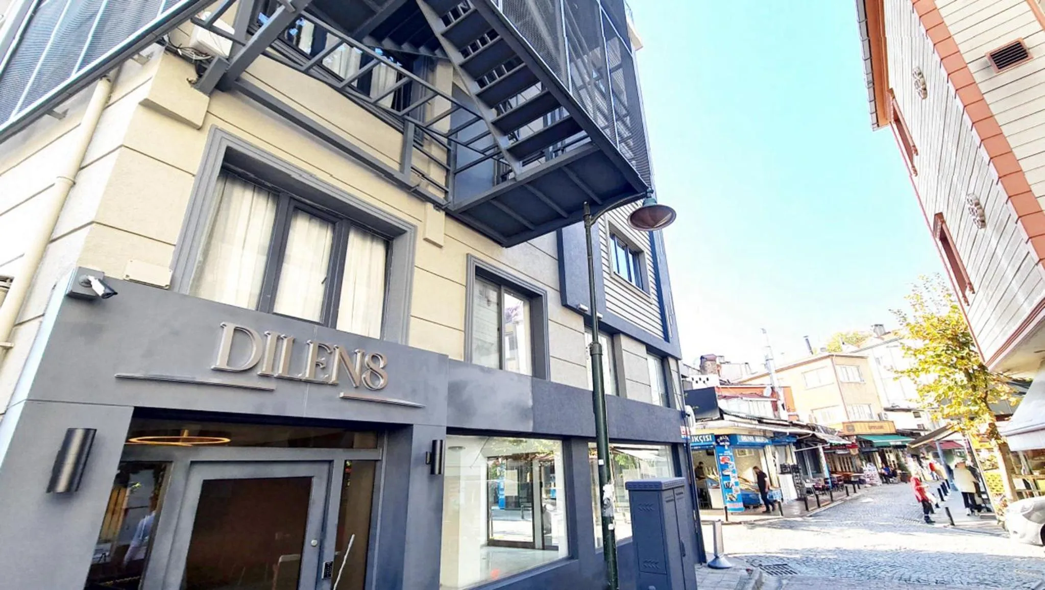 Restaurant/places to eat in Dilens Bosphorus Hotel