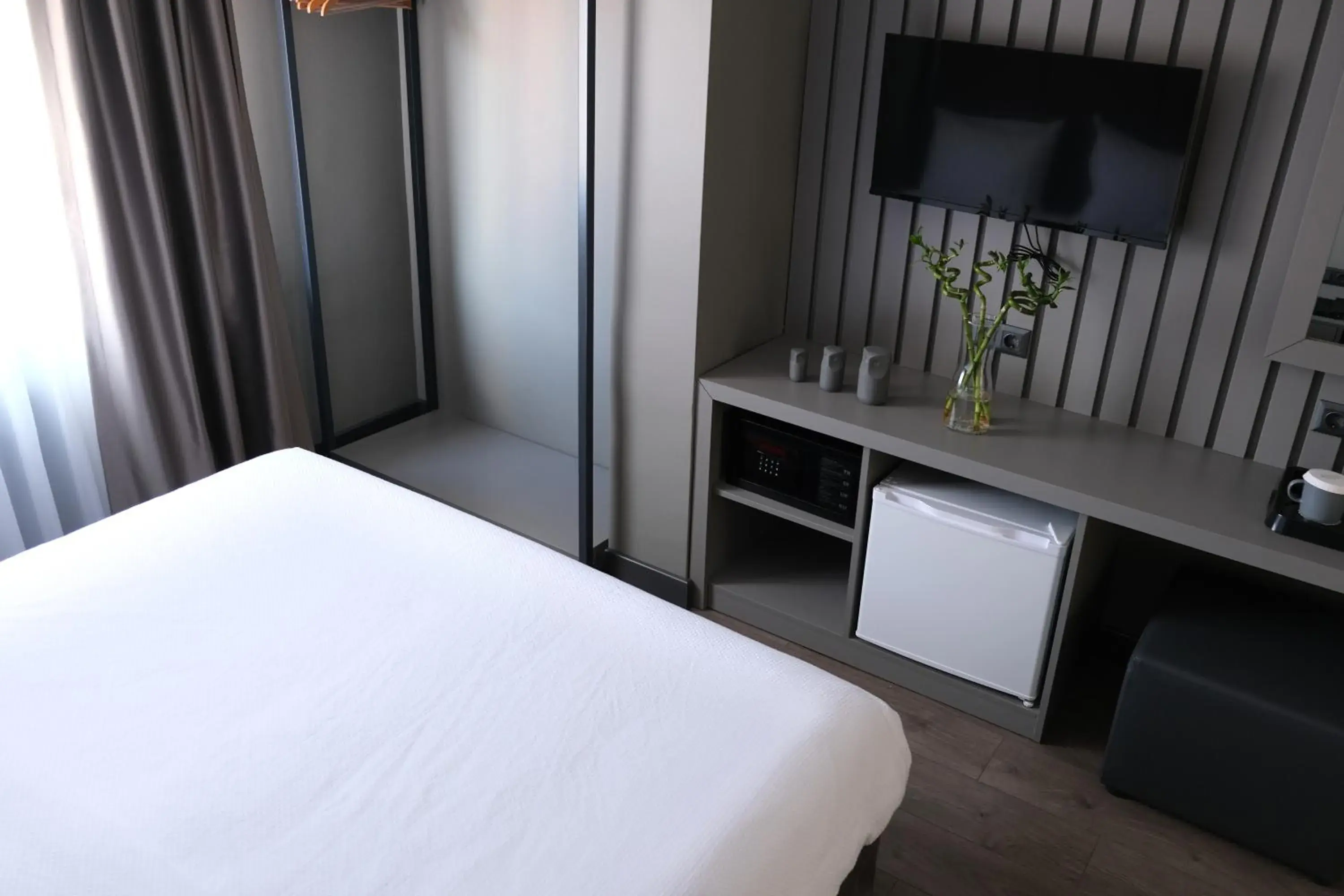 Bed in Dilens Bosphorus Hotel Bed in Dilens Bosphorus Hotel