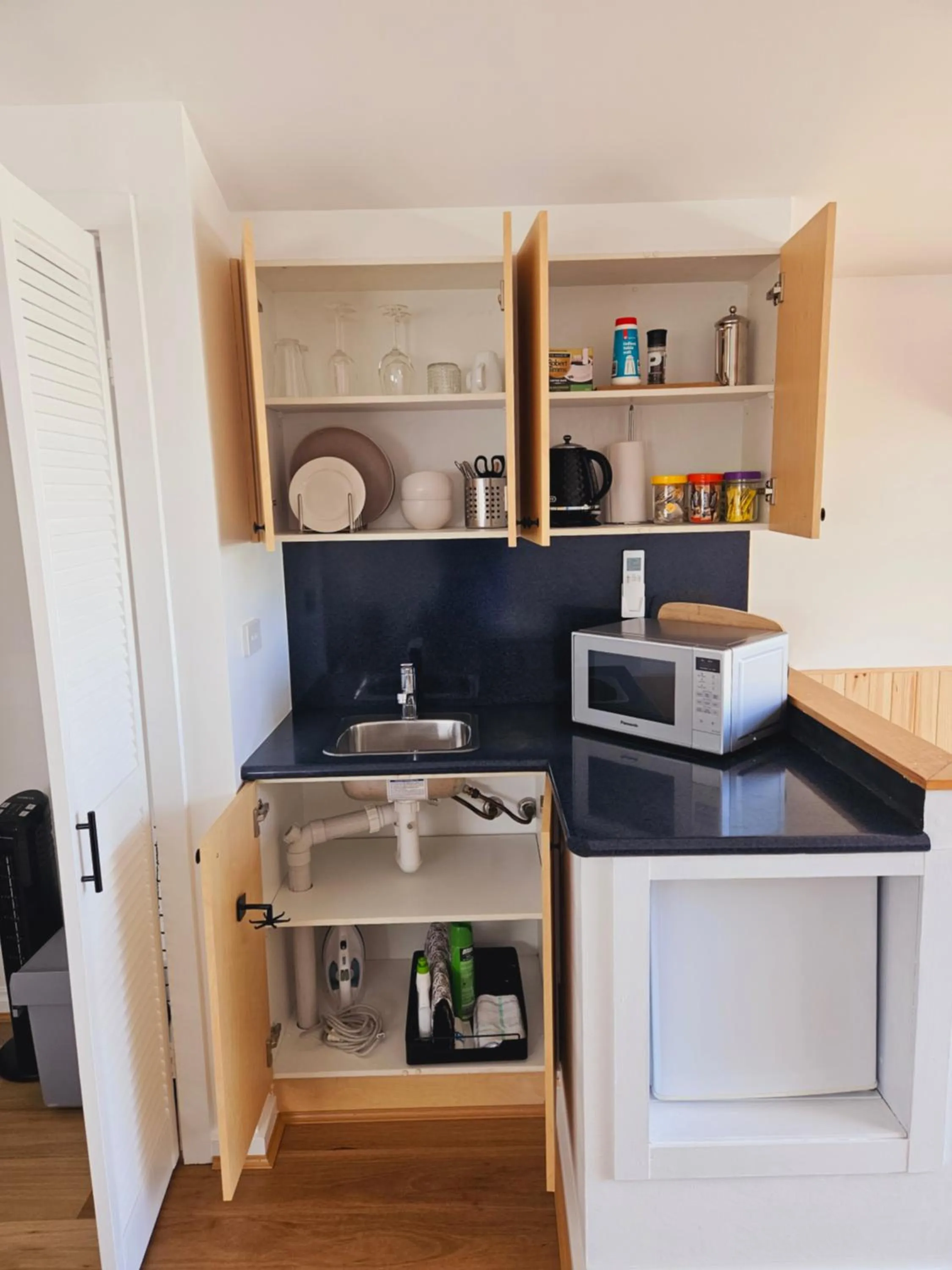 Kitchen or kitchenette in By The Seaside