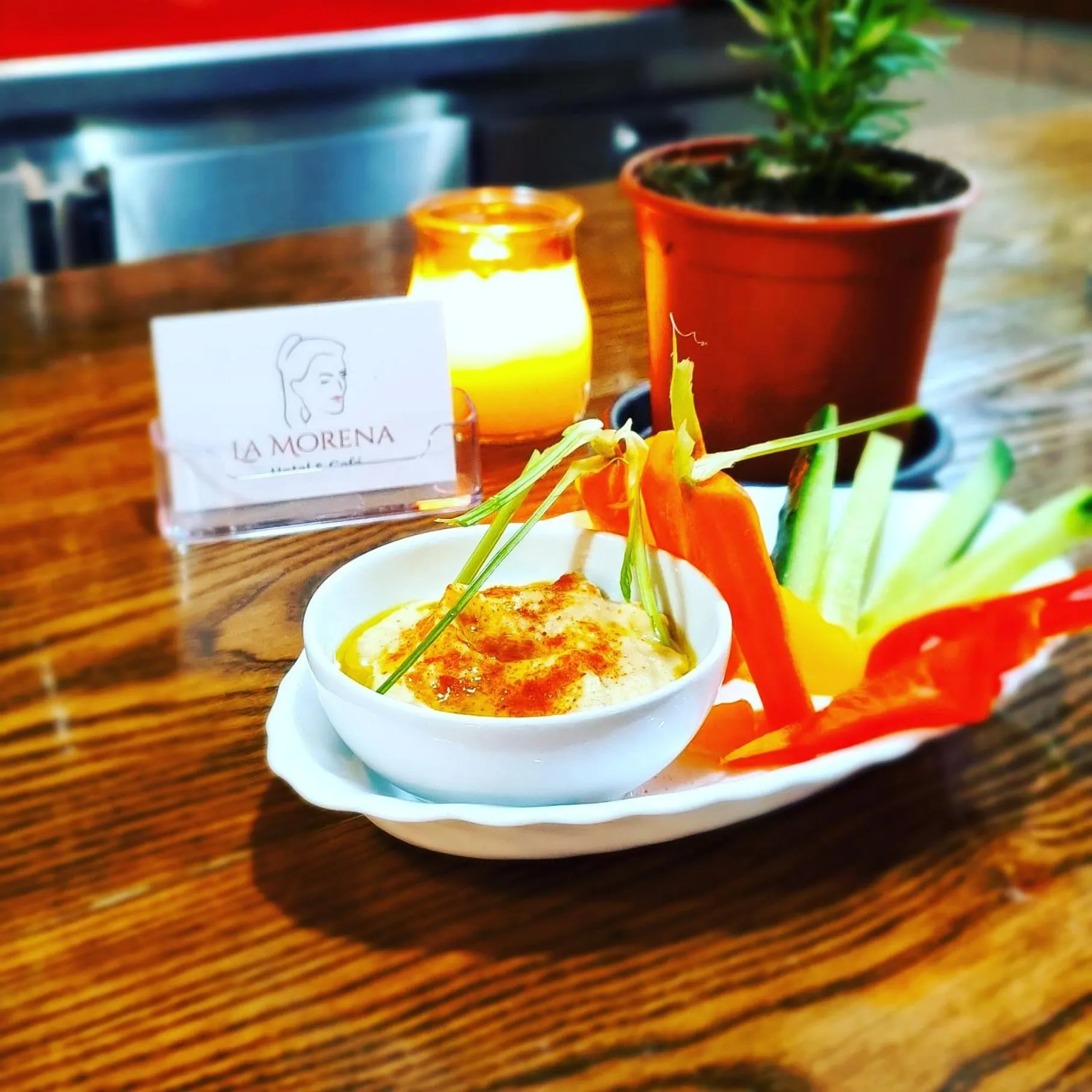 Restaurant/places to eat in Hotel La Morena