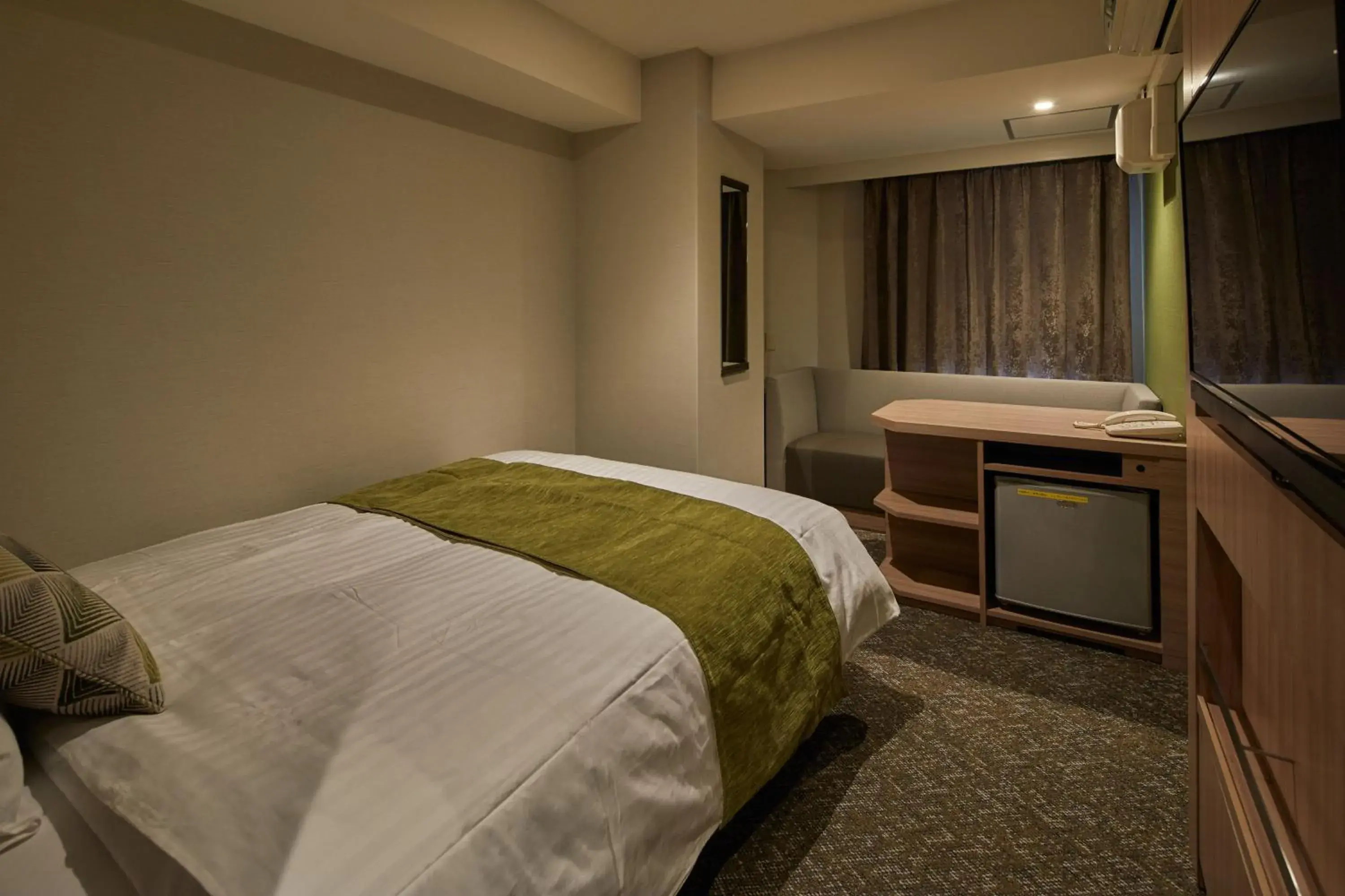 Photo of the whole room, Bed in Fujinomiya Fujikyu Hotel Photo of the whole room, Bed in Fujinomiya Fujikyu Hotel