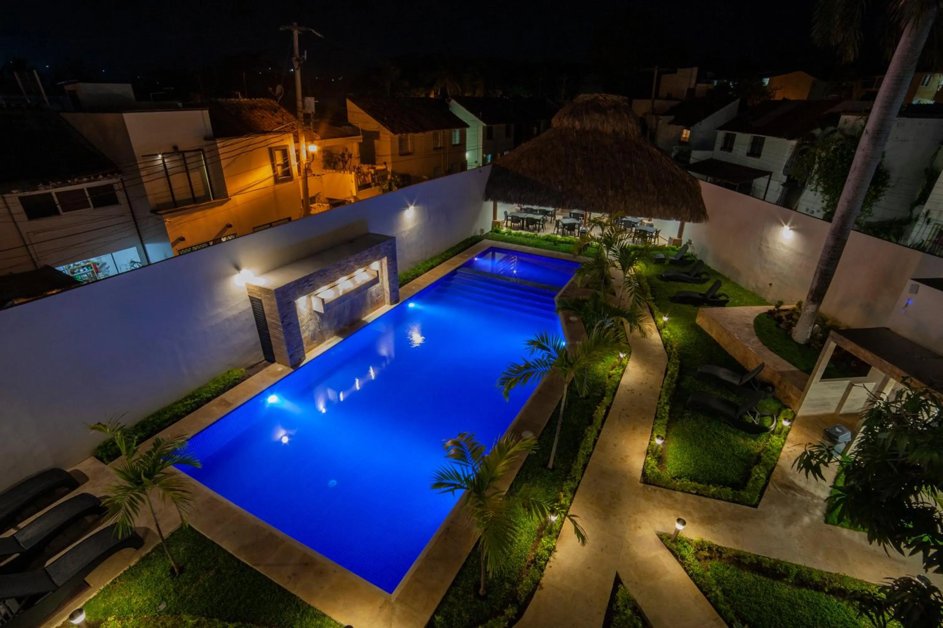 Swimming pool in Mayev Express