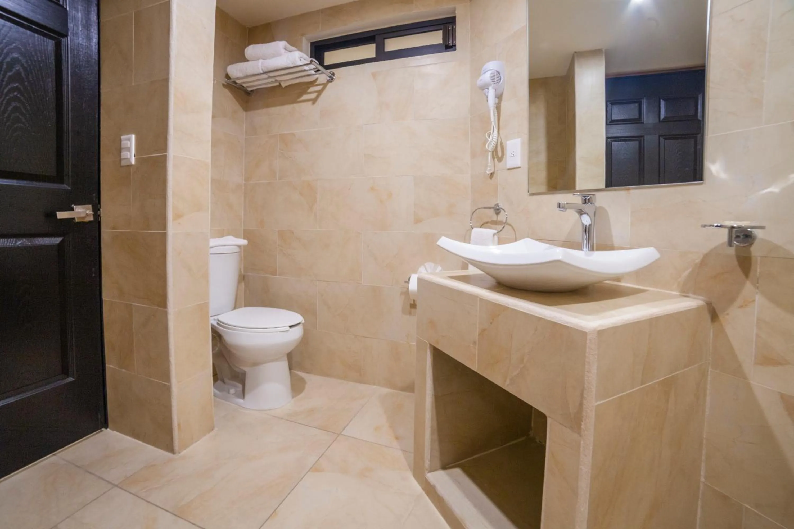 Bathroom in Mayev Express