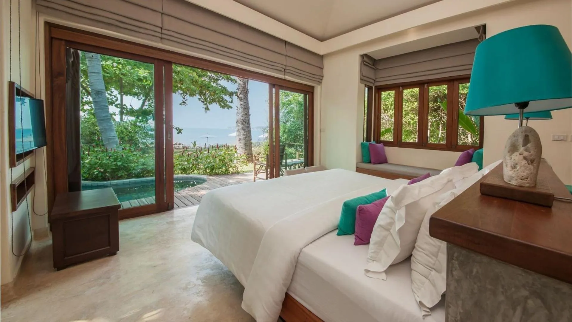 Bedroom, Bed in Sea Dance Resort