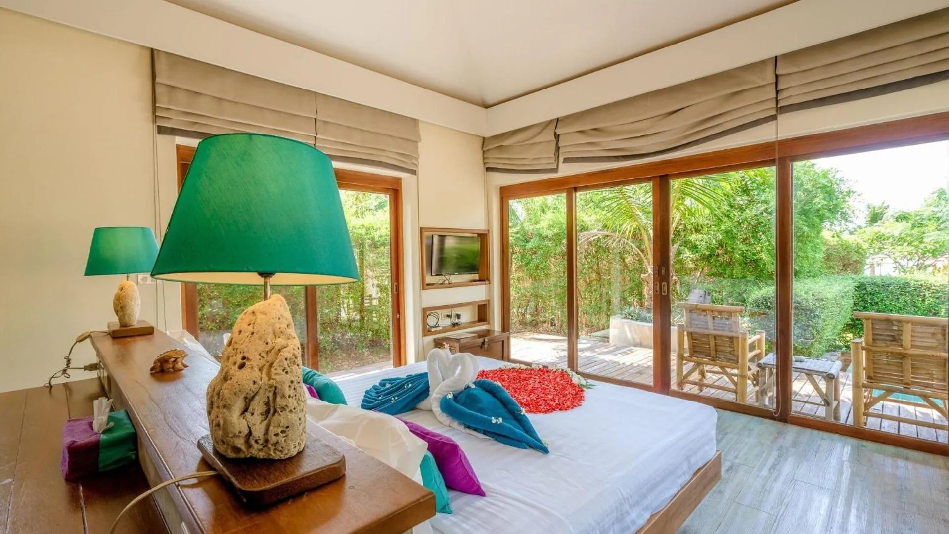 Bed in Sea Dance Resort