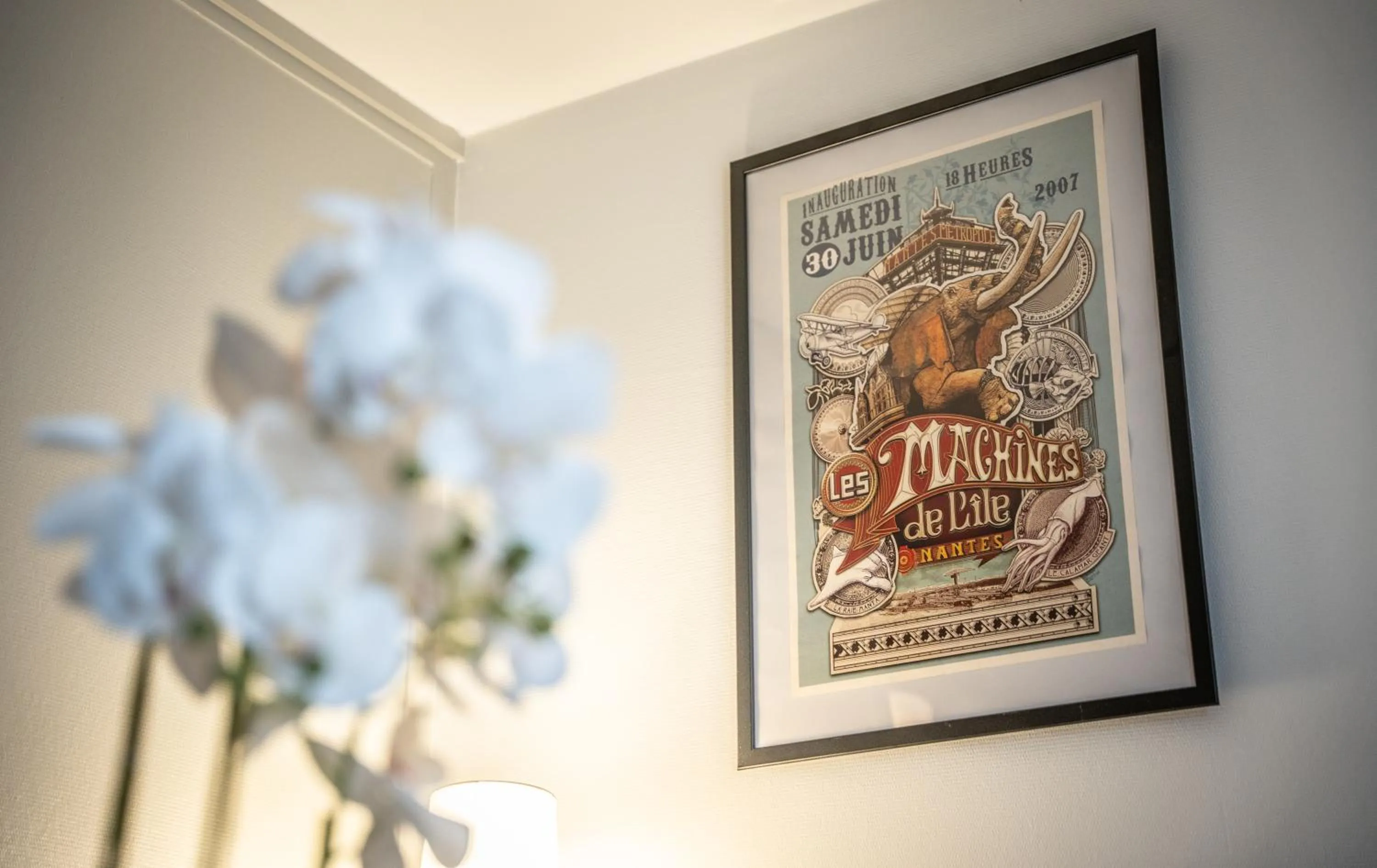 Decorative detail in Hôtel Inn Design Resto Novo Carquefou