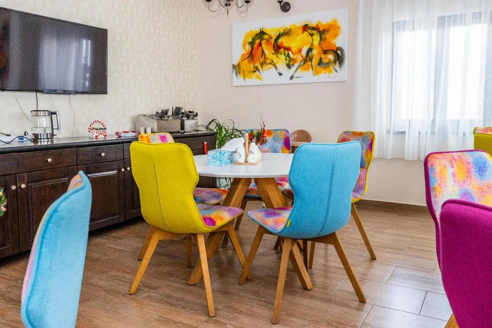 Restaurant/places to eat in VILA LUCA-Hotel