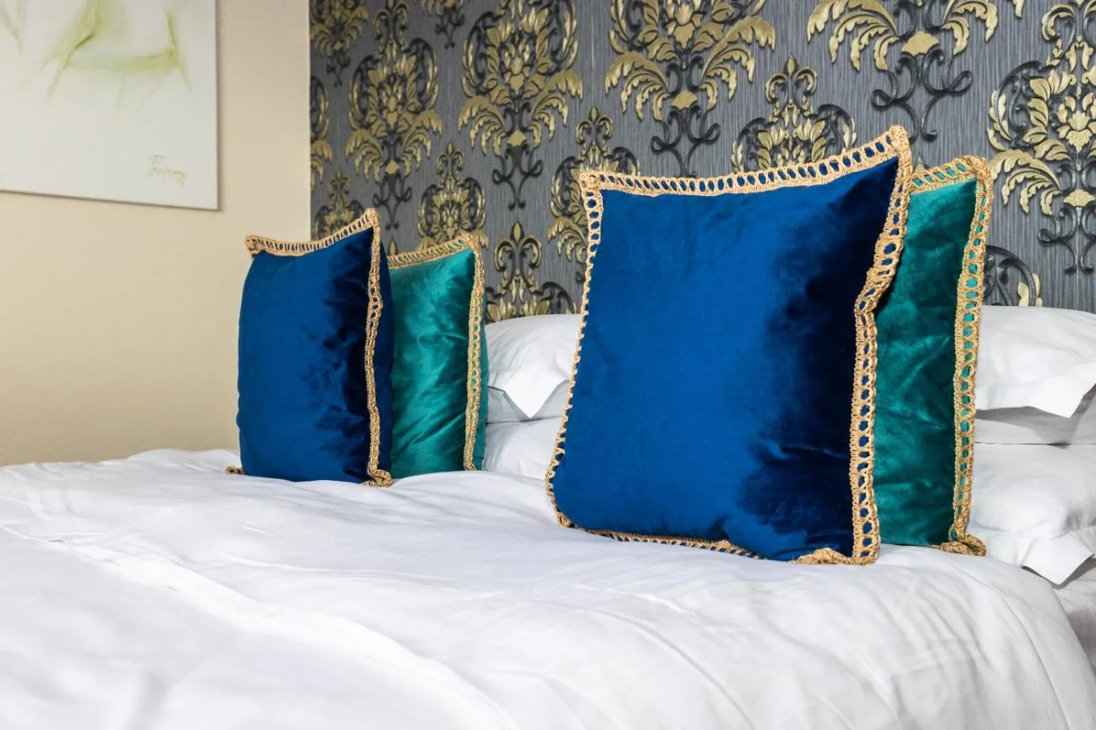 Photo of the whole room, Bed in VILA LUCA-Hotel