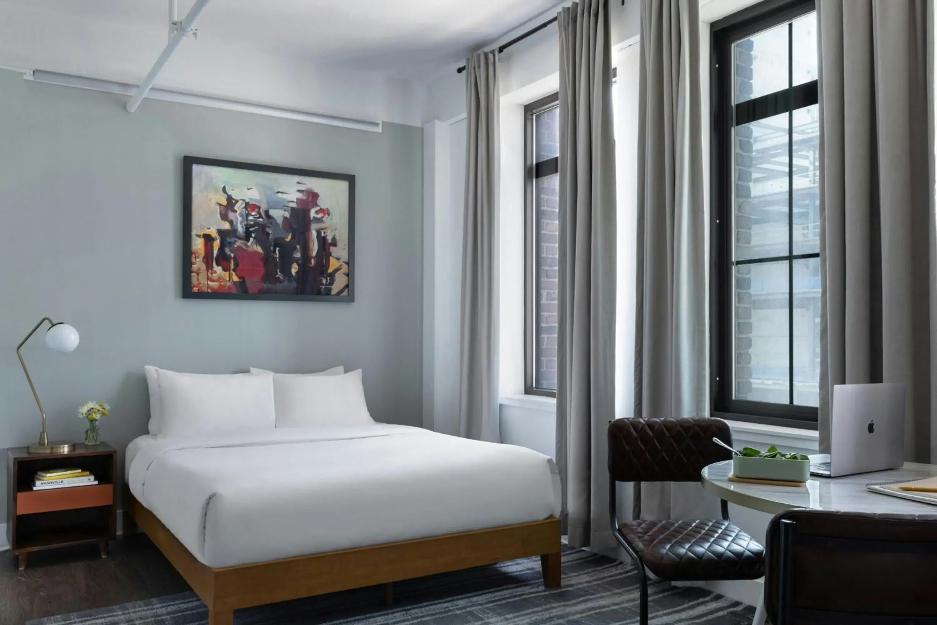 Studio Apartment with Queen Bed in Sonder by Marriott Bonvoy Dovetail Apartments Downtown Studio Apartment with Queen Bed in Sonder by Marriott Bonvoy Dovetail Apartments Downtown