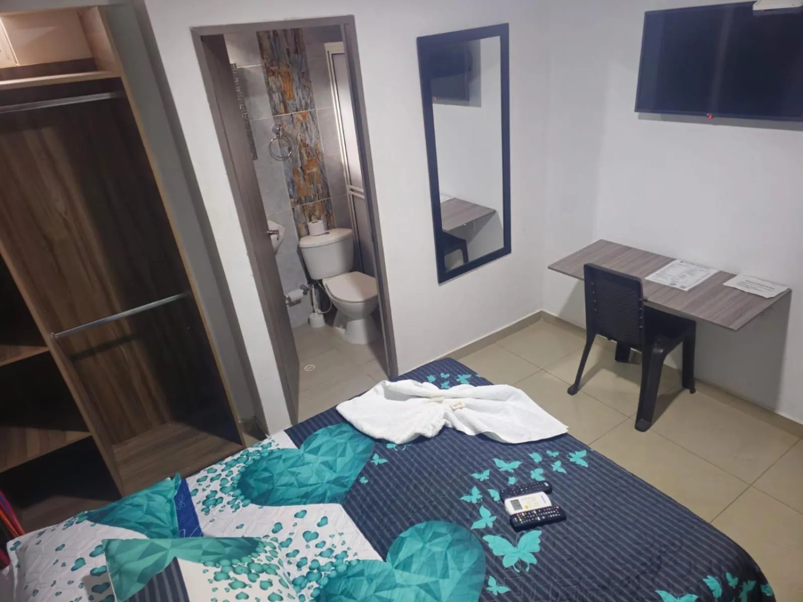 Bed in Apartaestudios Galanni