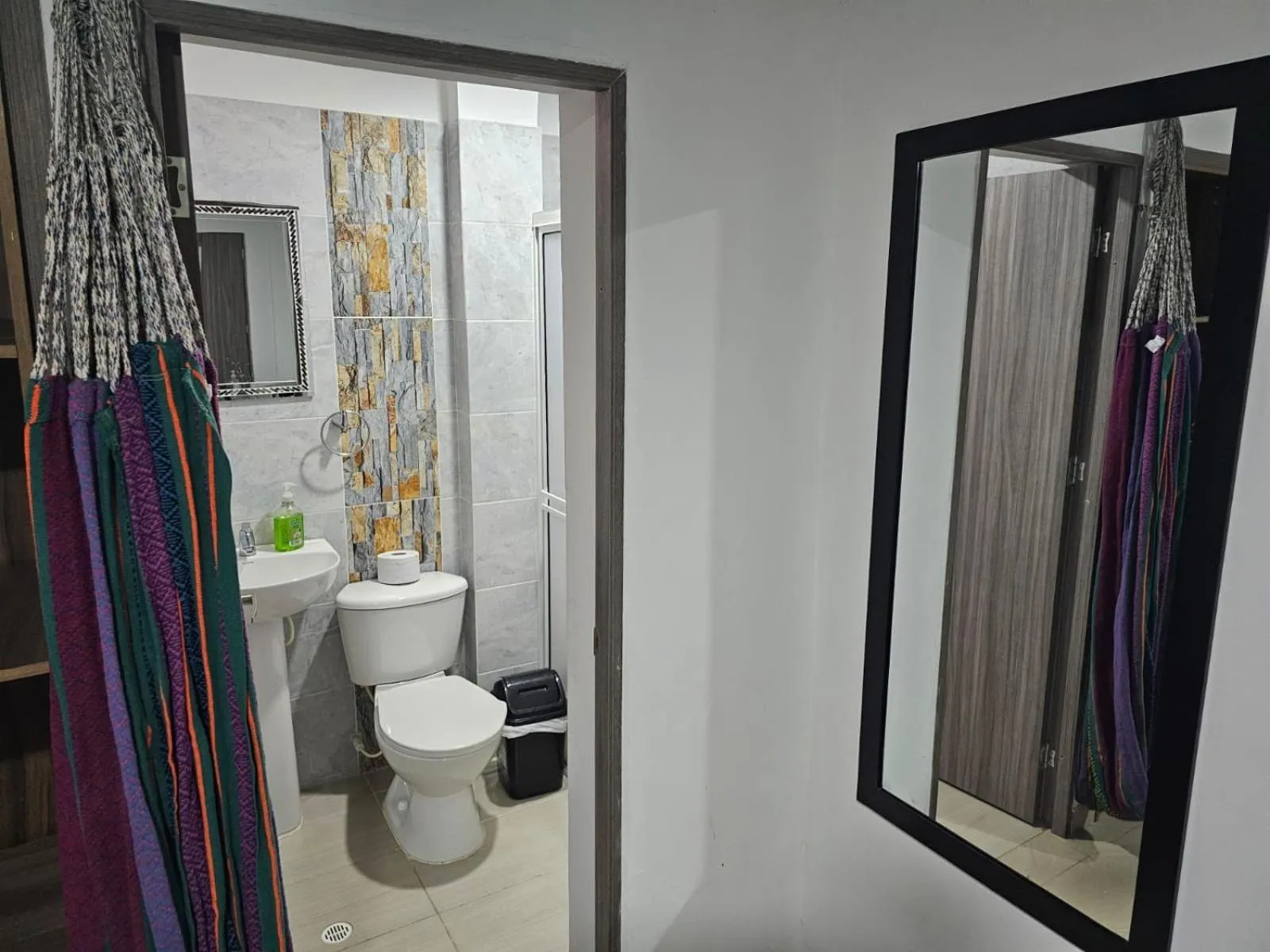 Bathroom in Apartaestudios Galanni