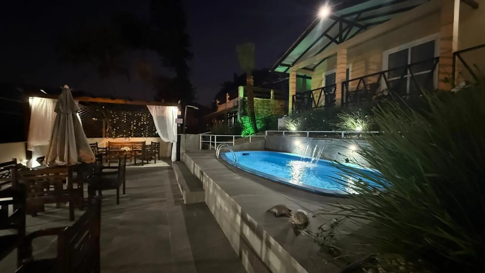 Swimming pool in Pousada Vila do Navegante