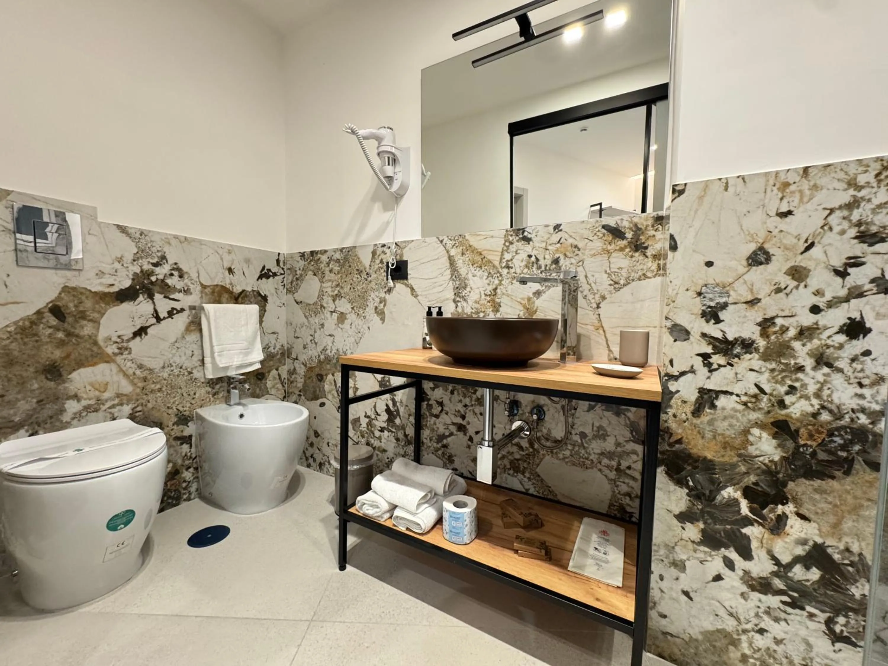 Toilet in Hart Boutique Hotel