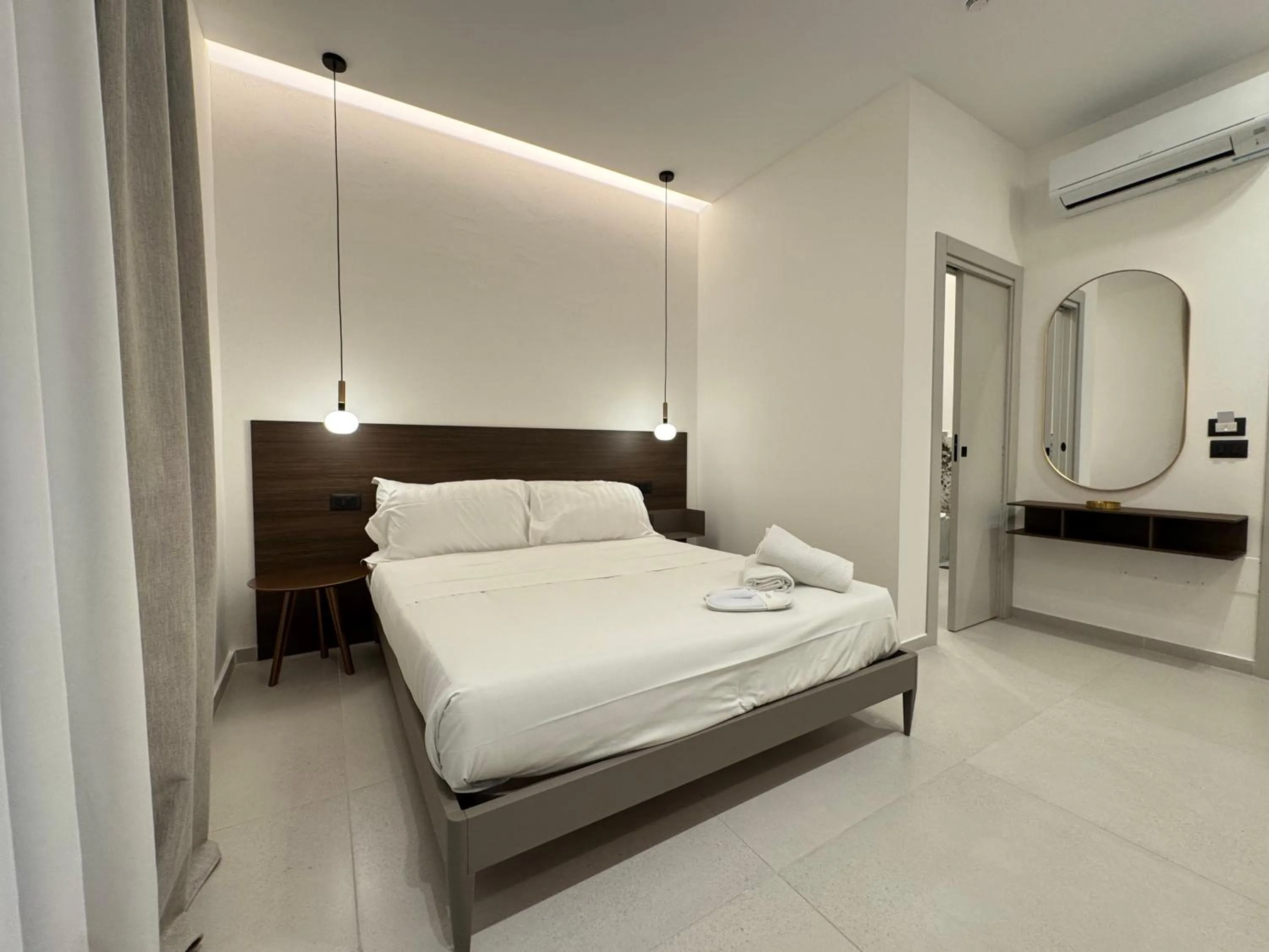 Bed in Hart Boutique Hotel