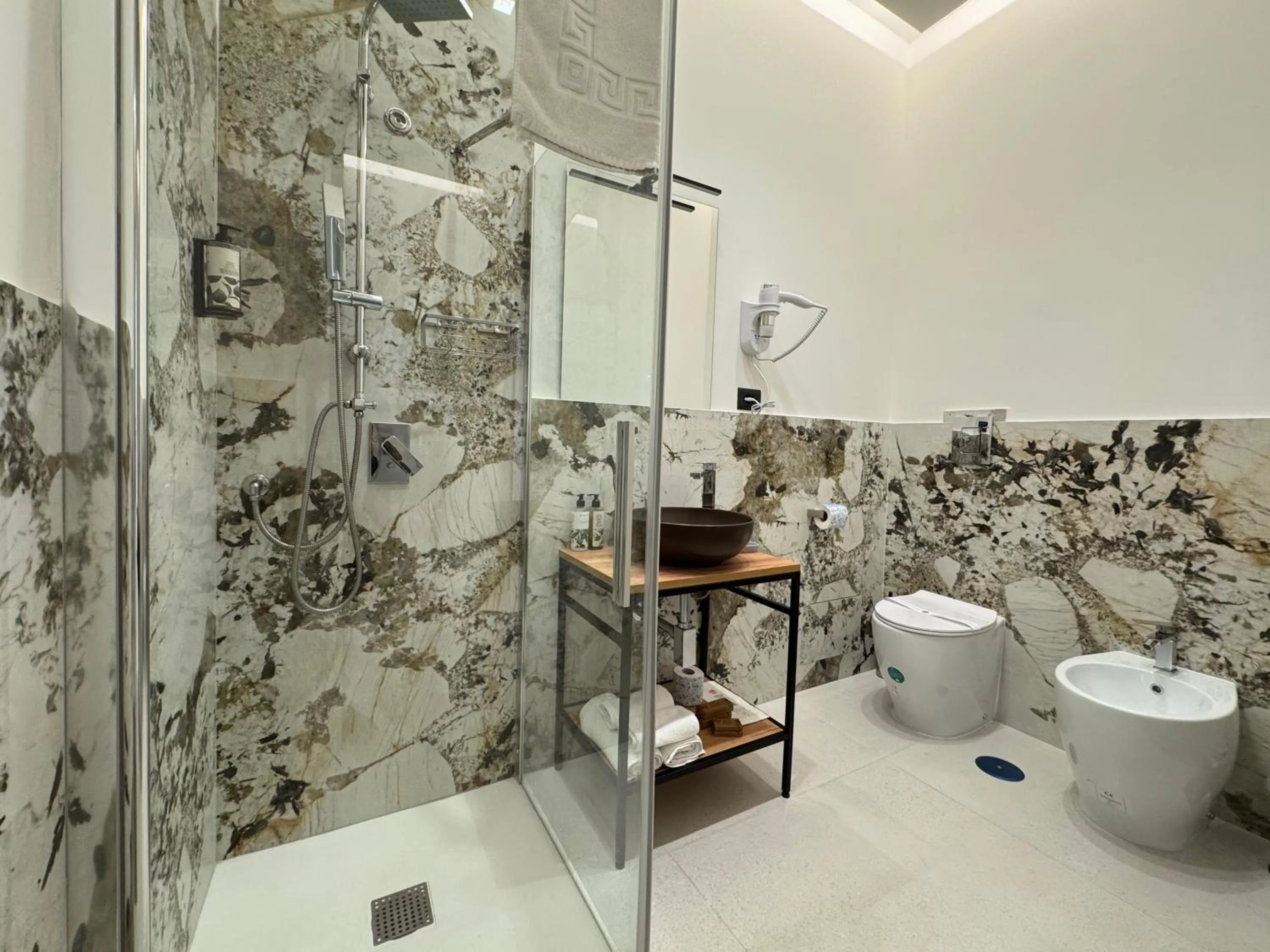 Shower in Hart Boutique Hotel