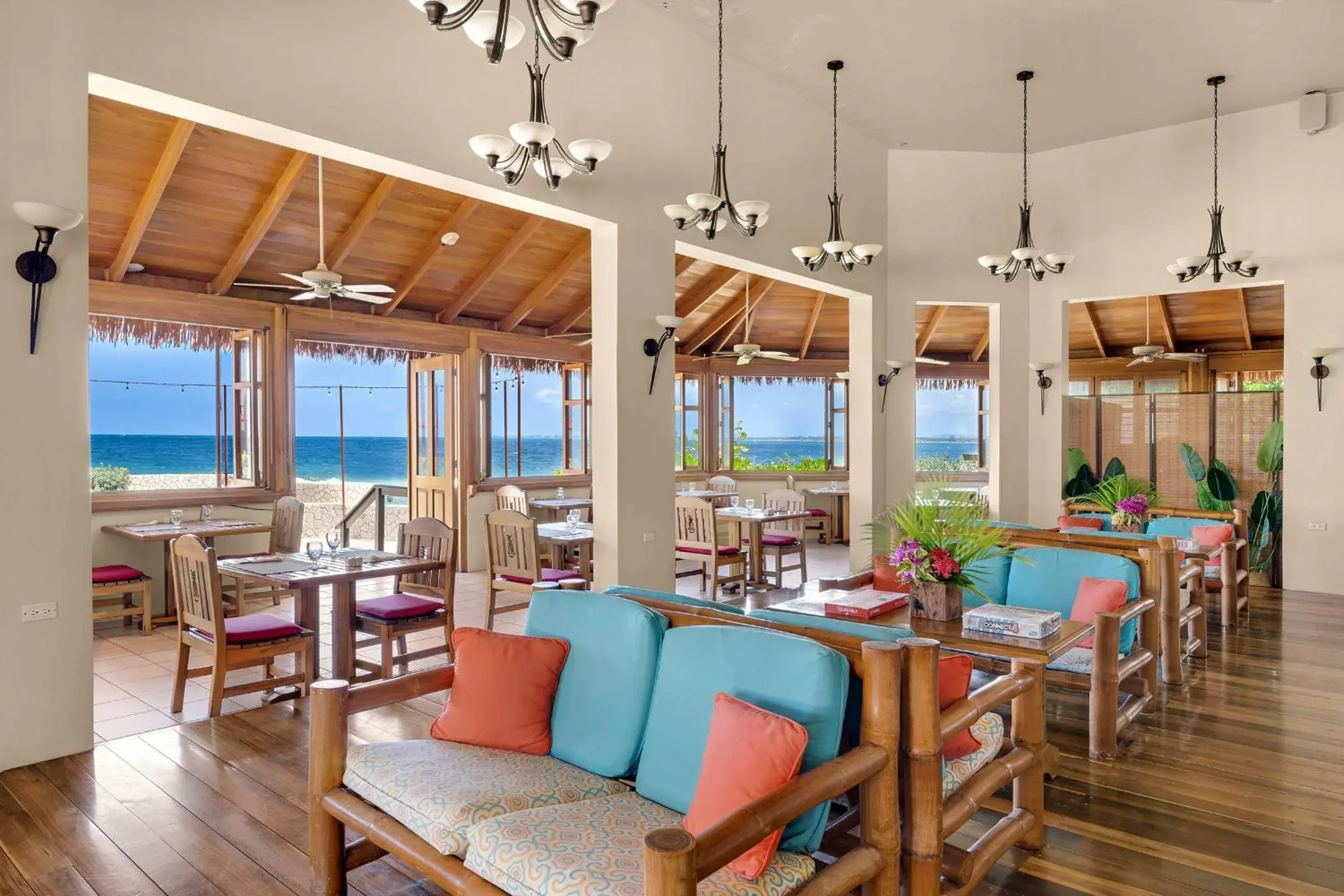 Restaurant/places to eat in Ocean Cliff Hotel Negril Limited - Adults Only Restaurant/places to eat in Ocean Cliff Hotel Negril Limited - Adults Only