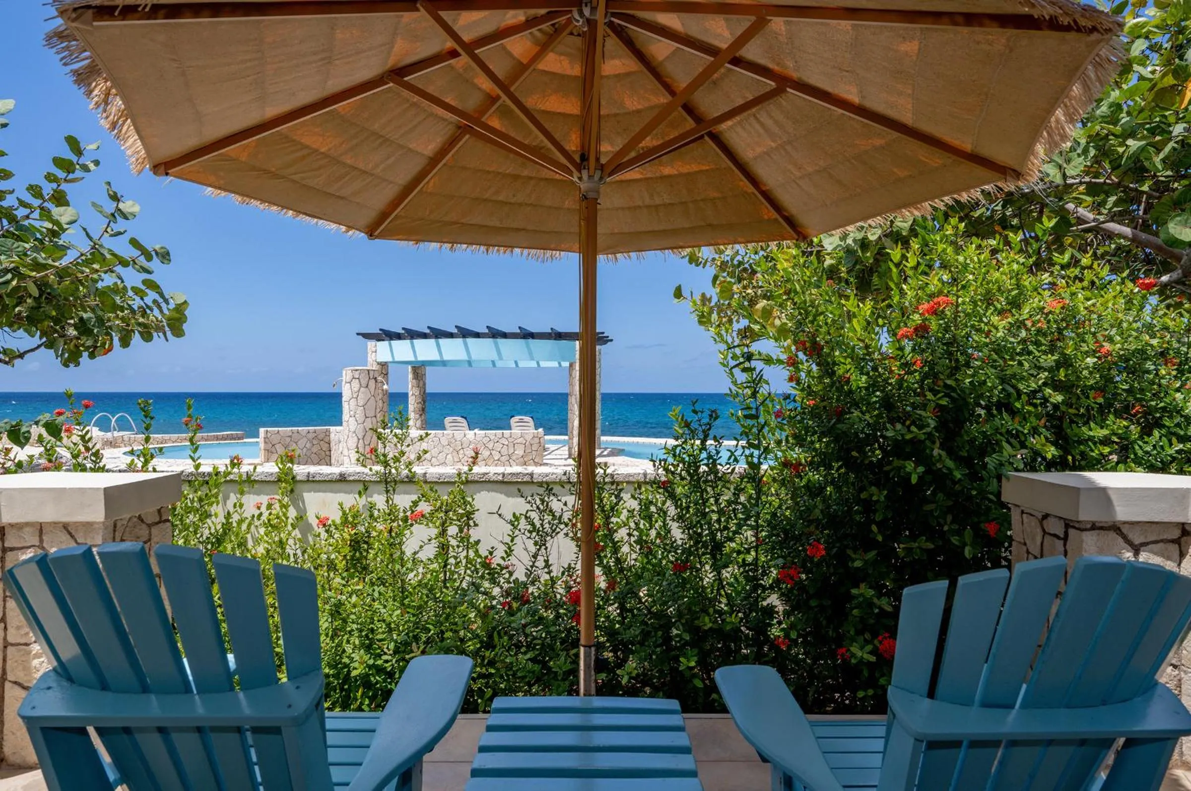 Balcony/Terrace in Ocean Cliff Hotel Negril Limited - Adults Only
