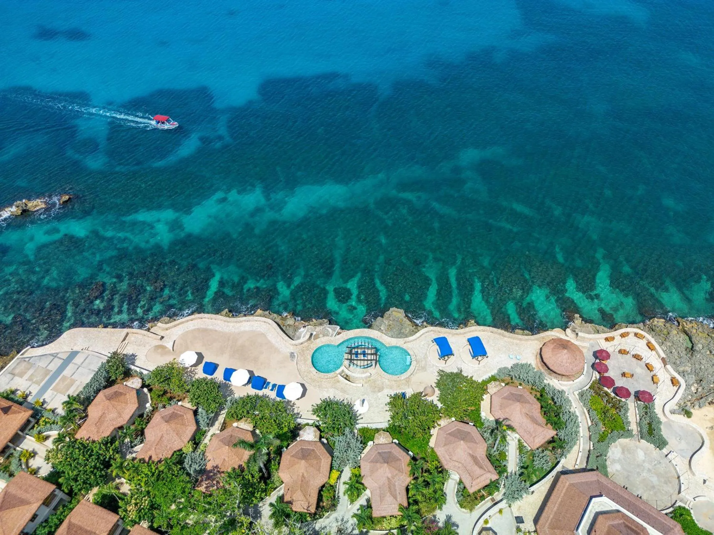 Natural landscape in Ocean Cliff Hotel Negril Limited - Adults Only