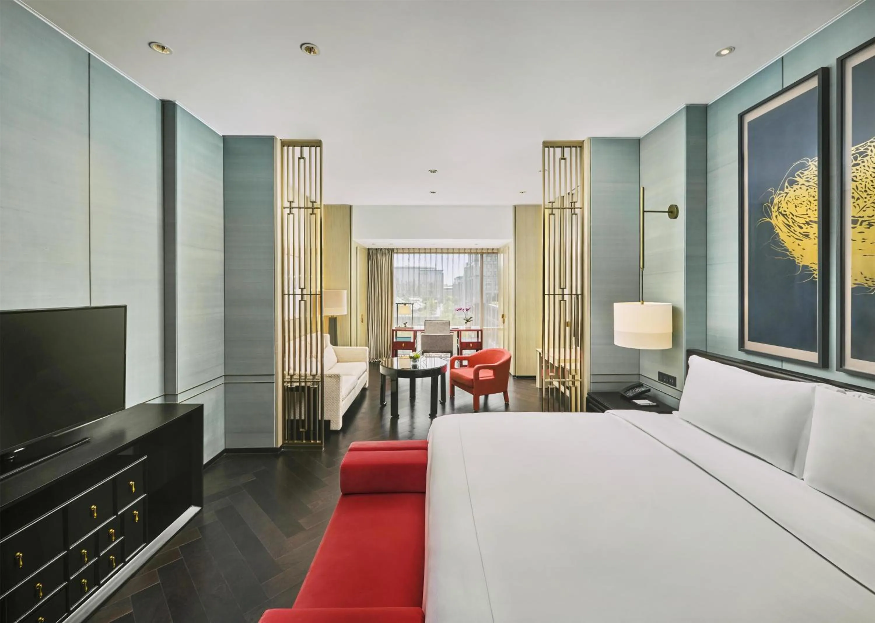 Bed in Waldorf Astoria Beijing