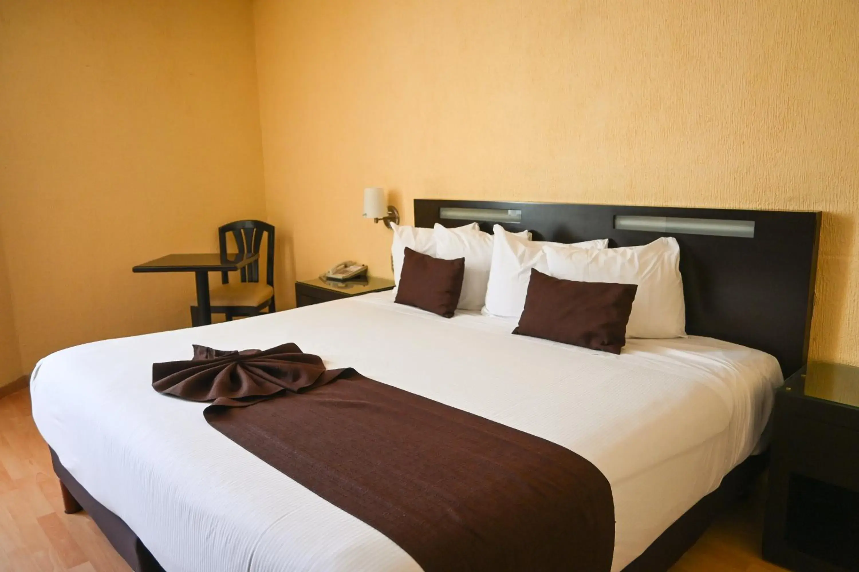 Bed in Hotel Santa Irene Guadalajara Bed in Hotel Santa Irene Guadalajara