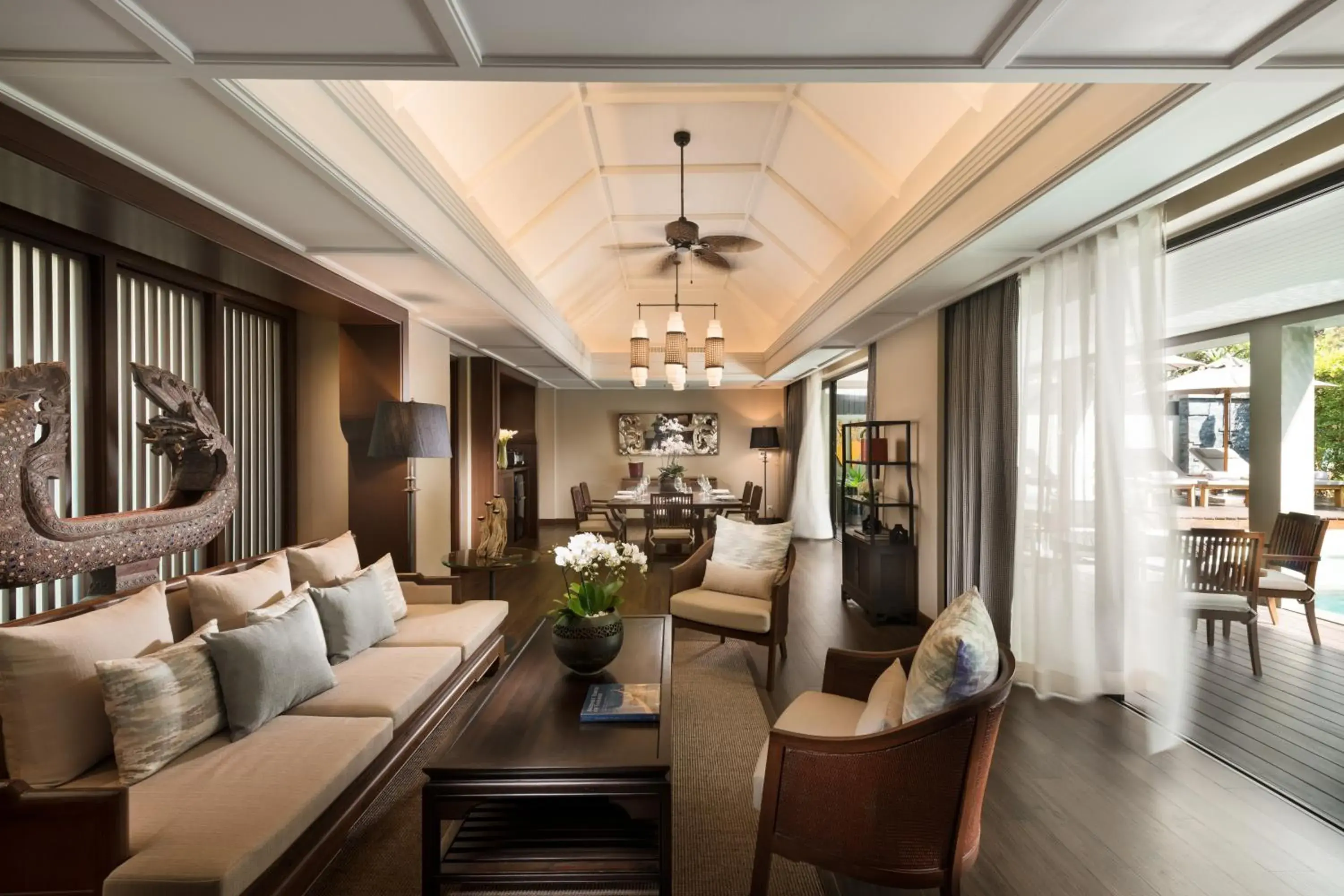 Living room in Anantara Layan Phuket Resort Living room in Anantara Layan Phuket Resort