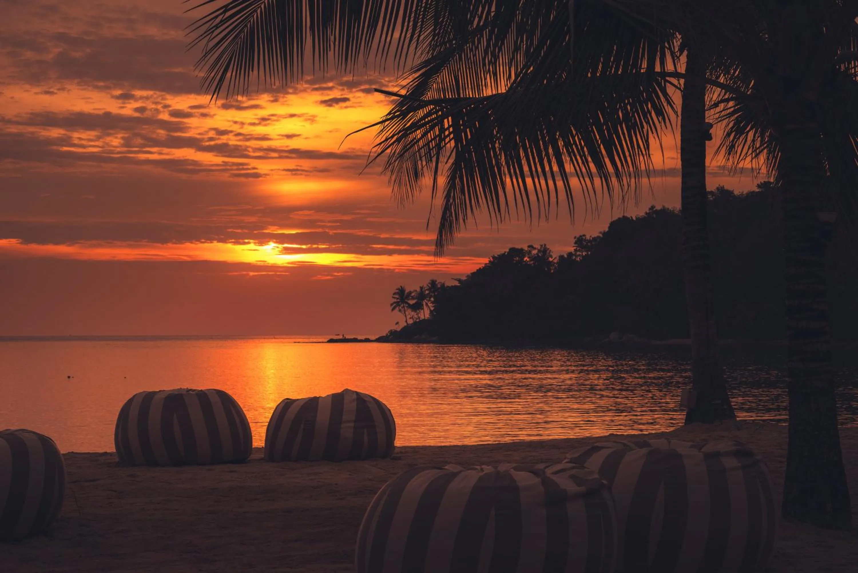 Sunset in Anantara Layan Phuket Resort