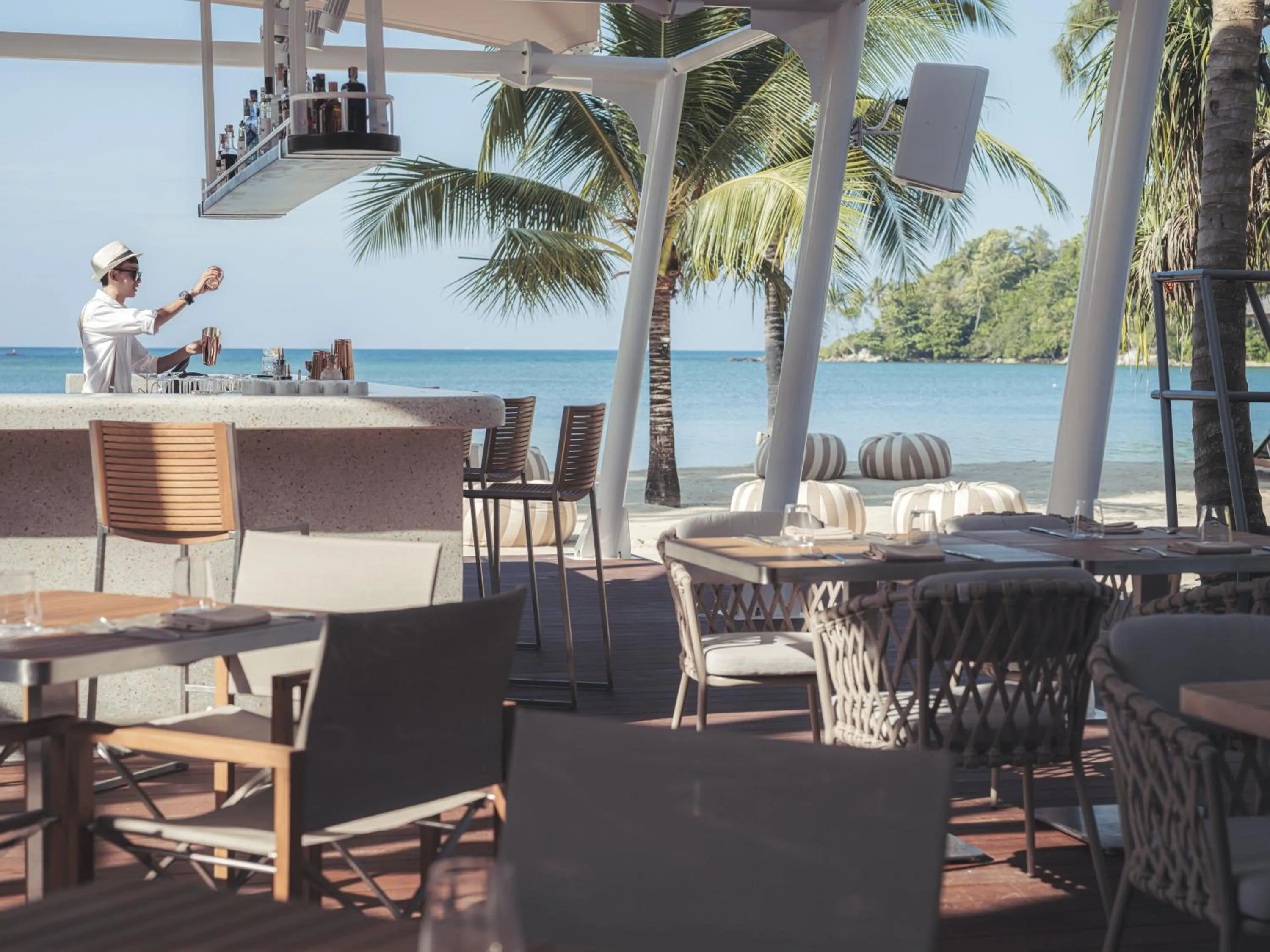 Restaurant/places to eat in Anantara Layan Phuket Resort