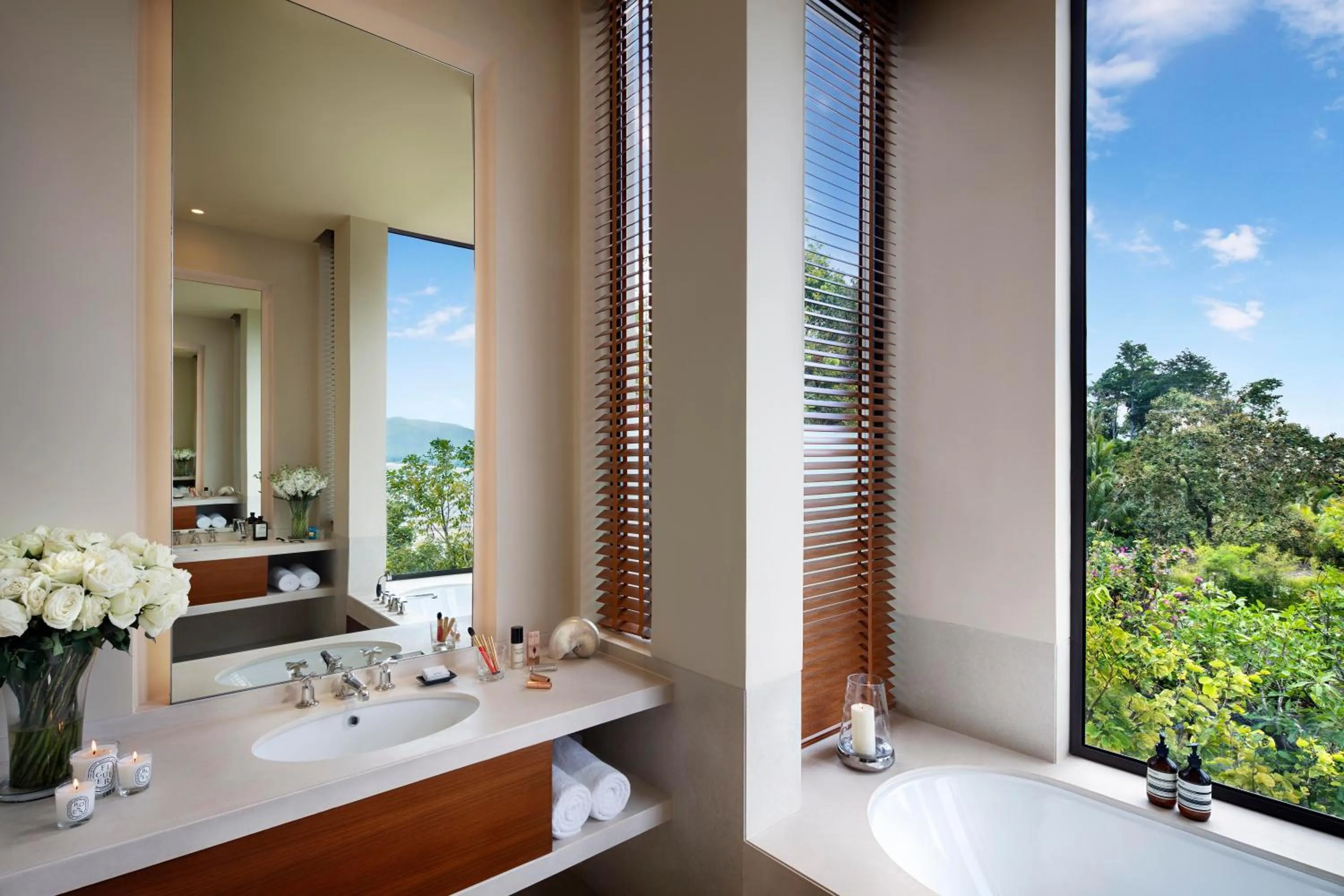 Bathroom in Anantara Layan Phuket Resort