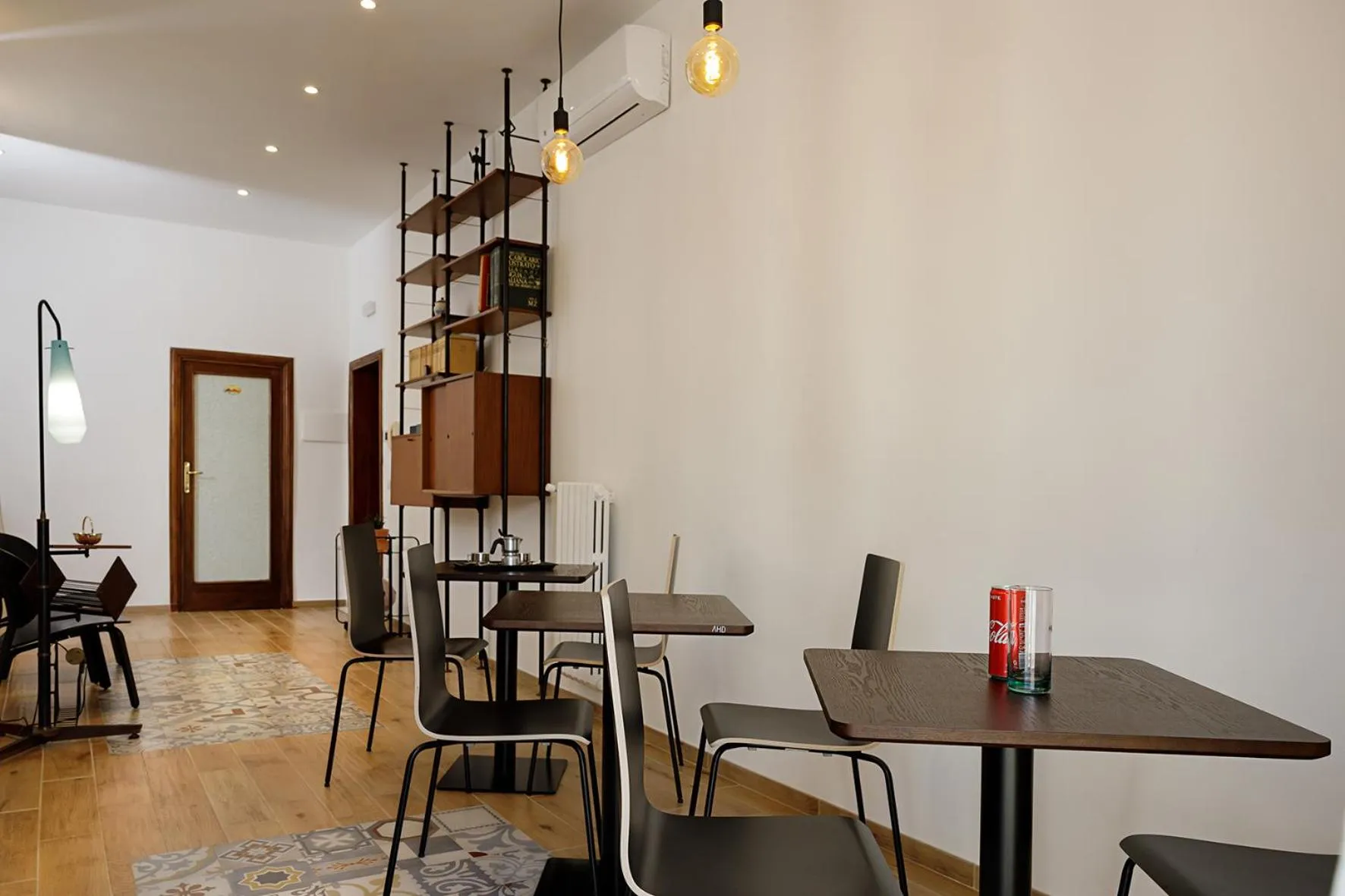 Dining area in G&G Napoli