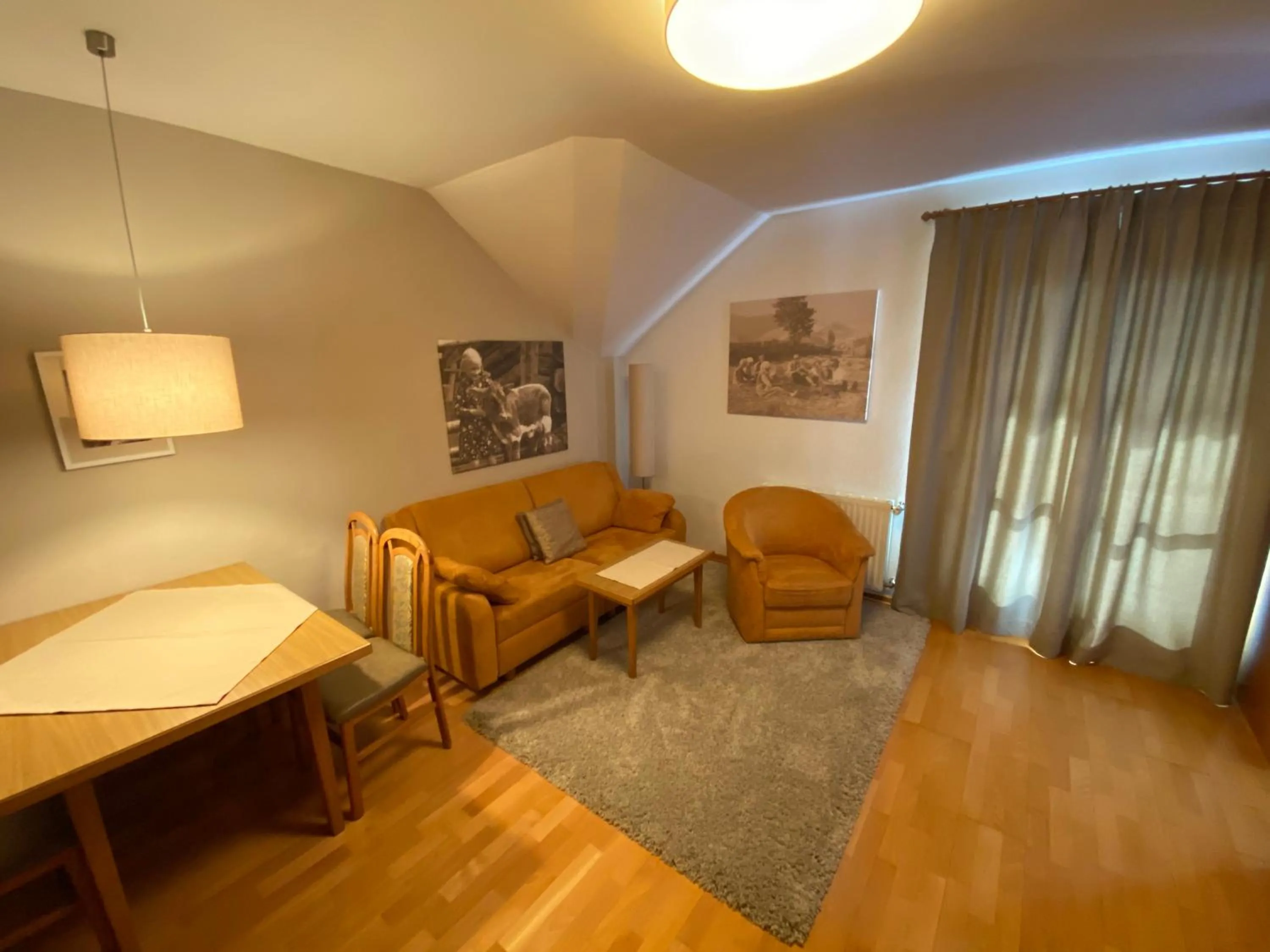Photo of the whole room in Appartements Oswaldeck